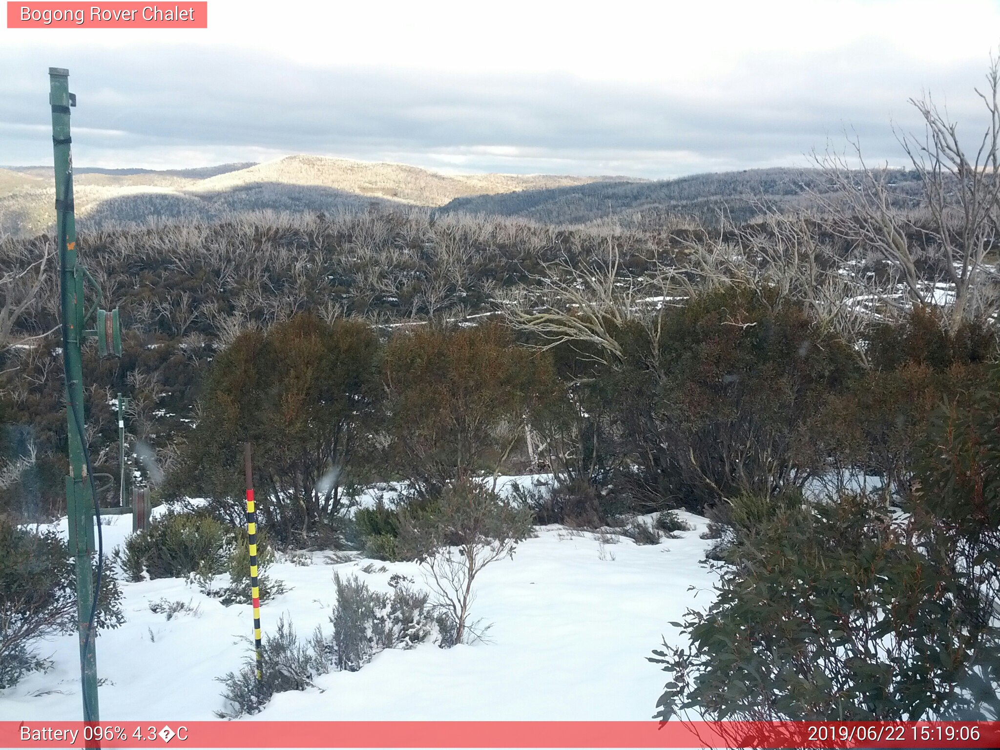 Bogong Web Cam 3:19pm Saturday 22nd of June 2019