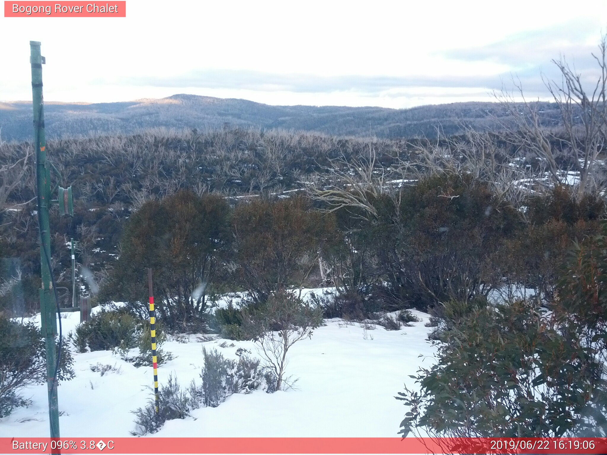 Bogong Web Cam 4:19pm Saturday 22nd of June 2019