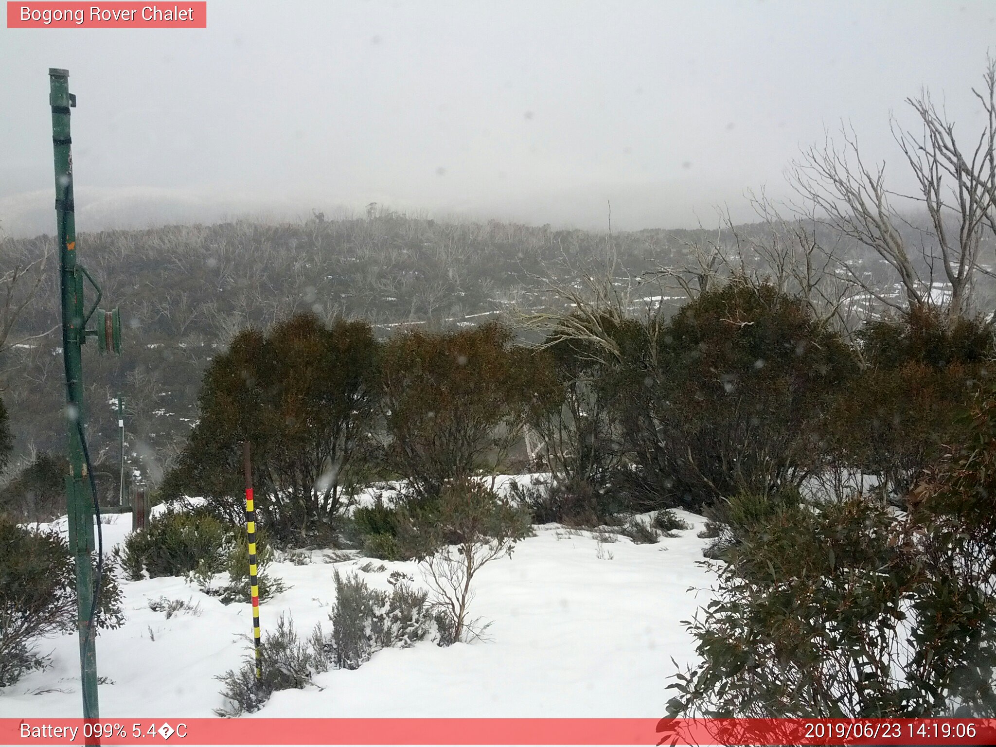 Bogong Web Cam 2:19pm Sunday 23rd of June 2019