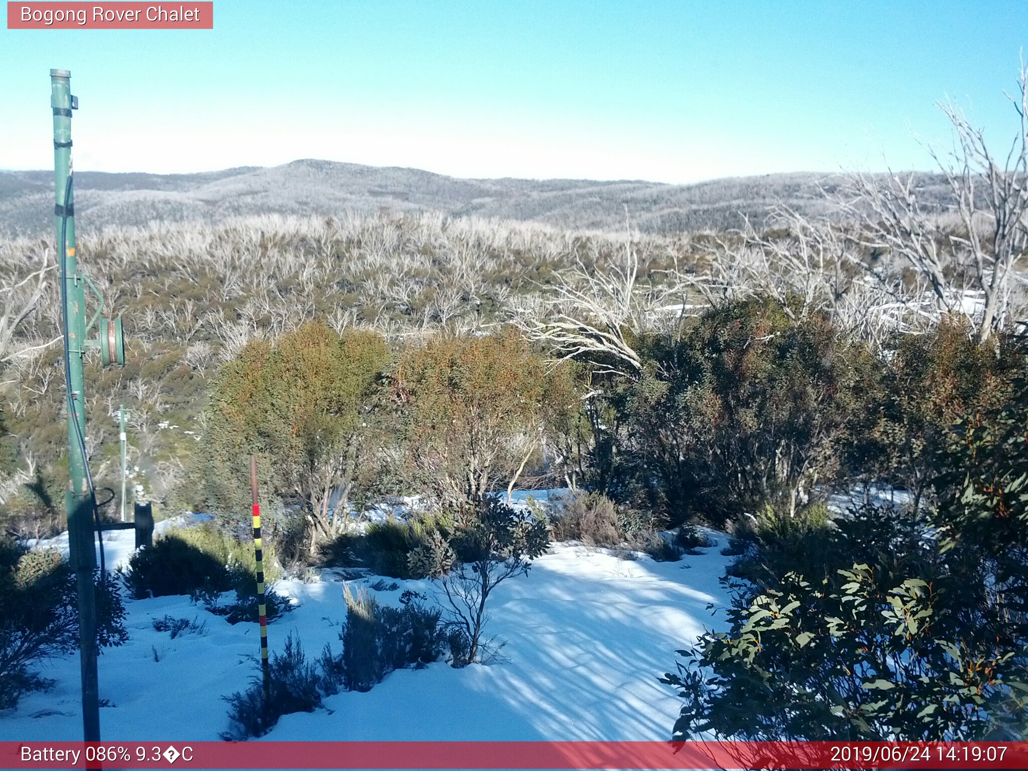 Bogong Web Cam 2:19pm Monday 24th of June 2019