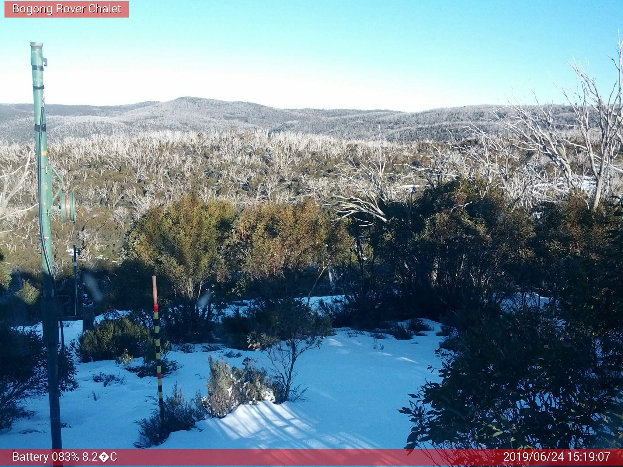 Bogong Web Cam 3:19pm Monday 24th of June 2019