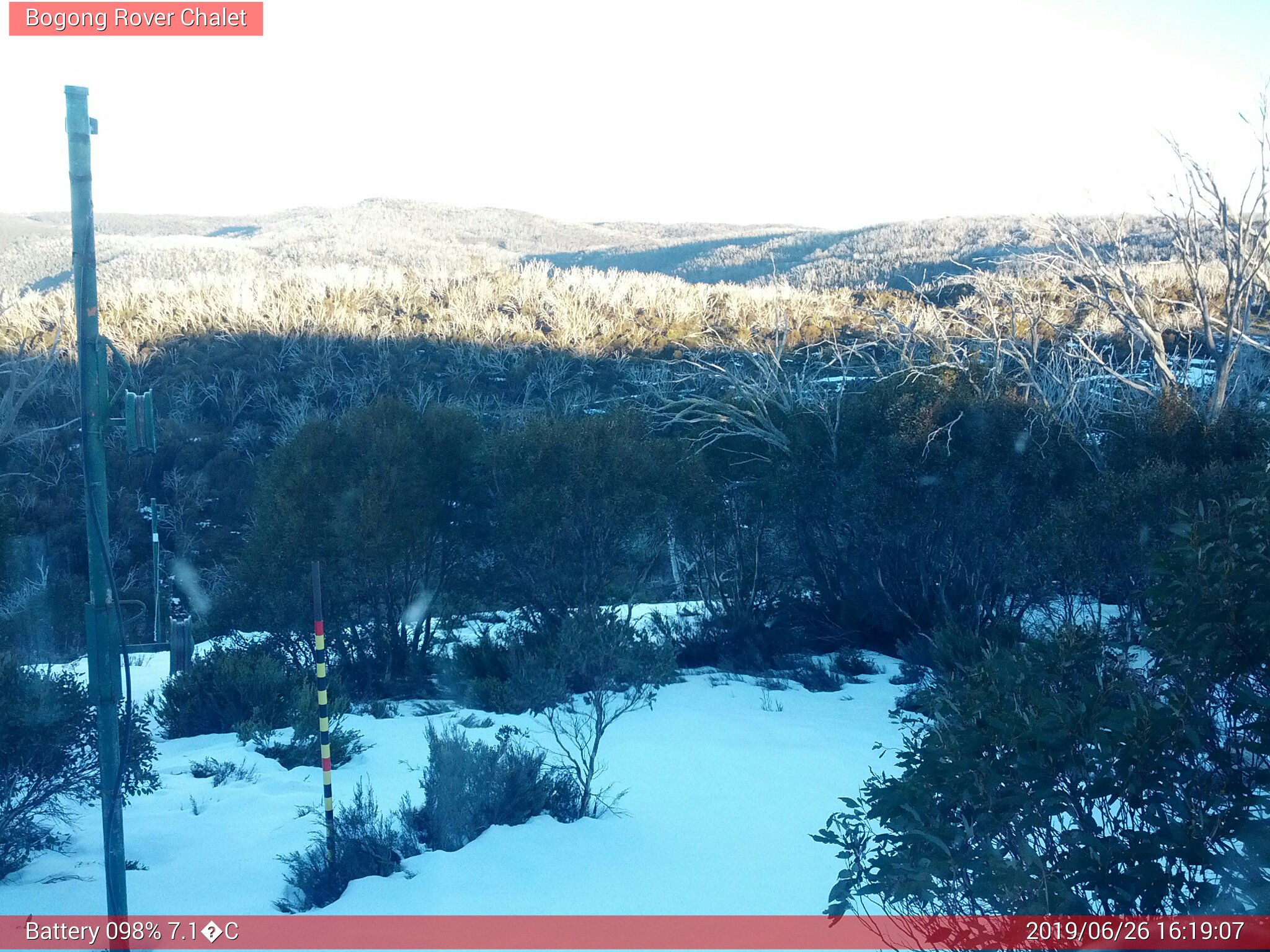 Bogong Web Cam 4:19pm Wednesday 26th of June 2019