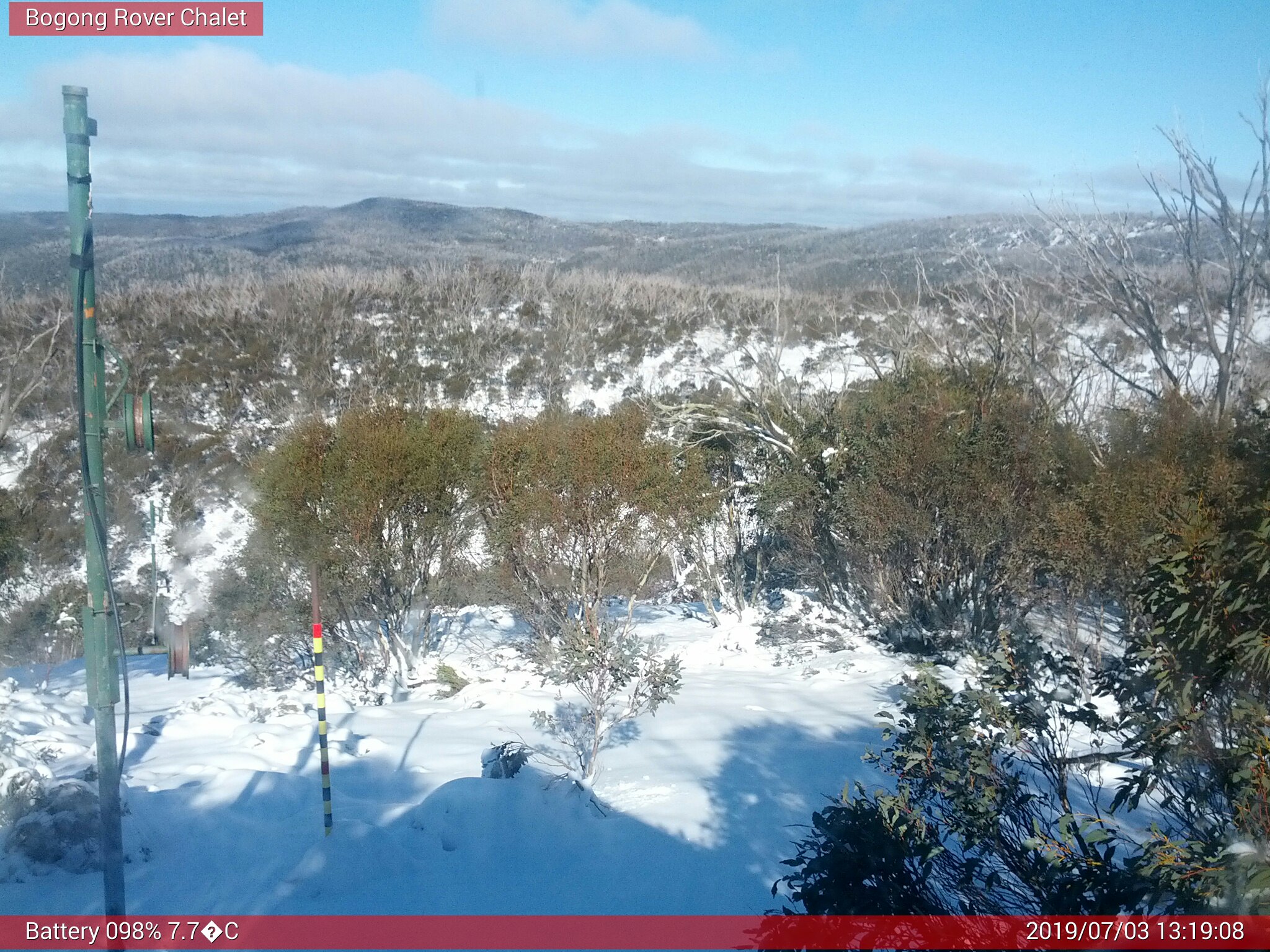 Bogong Web Cam 1:19pm Wednesday 3rd of July 2019