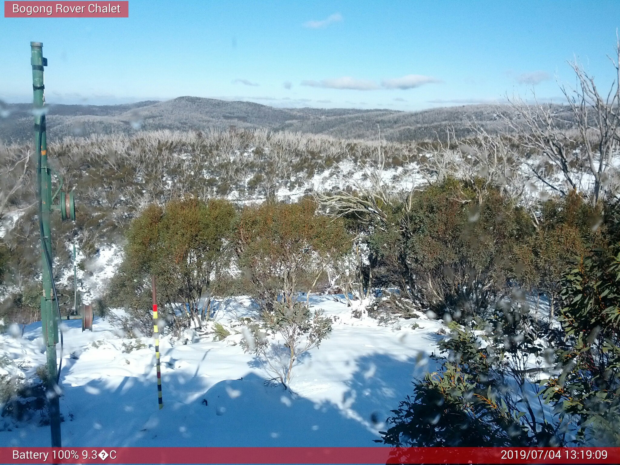 Bogong Web Cam 1:19pm Thursday 4th of July 2019