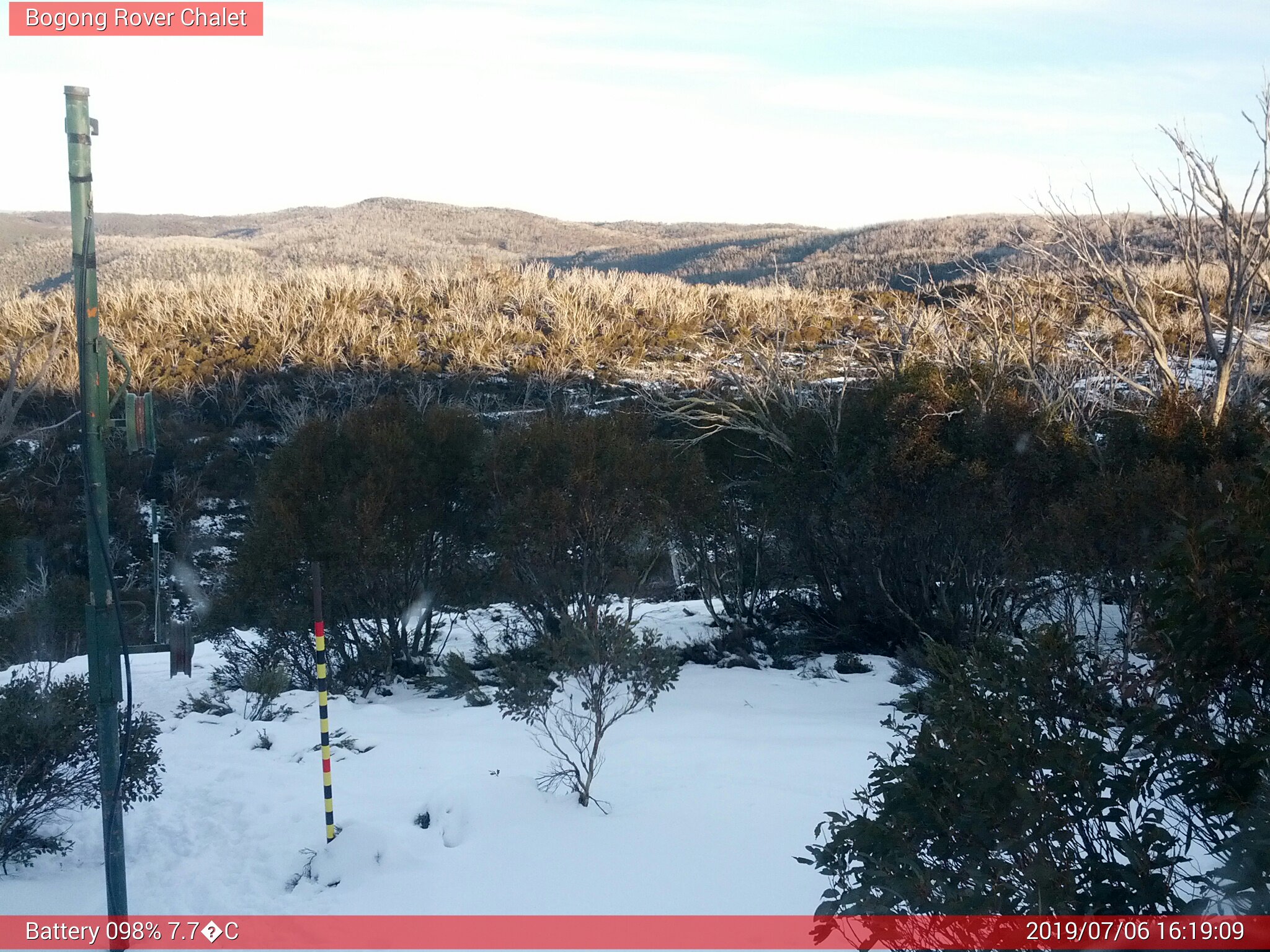 Bogong Web Cam 4:19pm Saturday 6th of July 2019