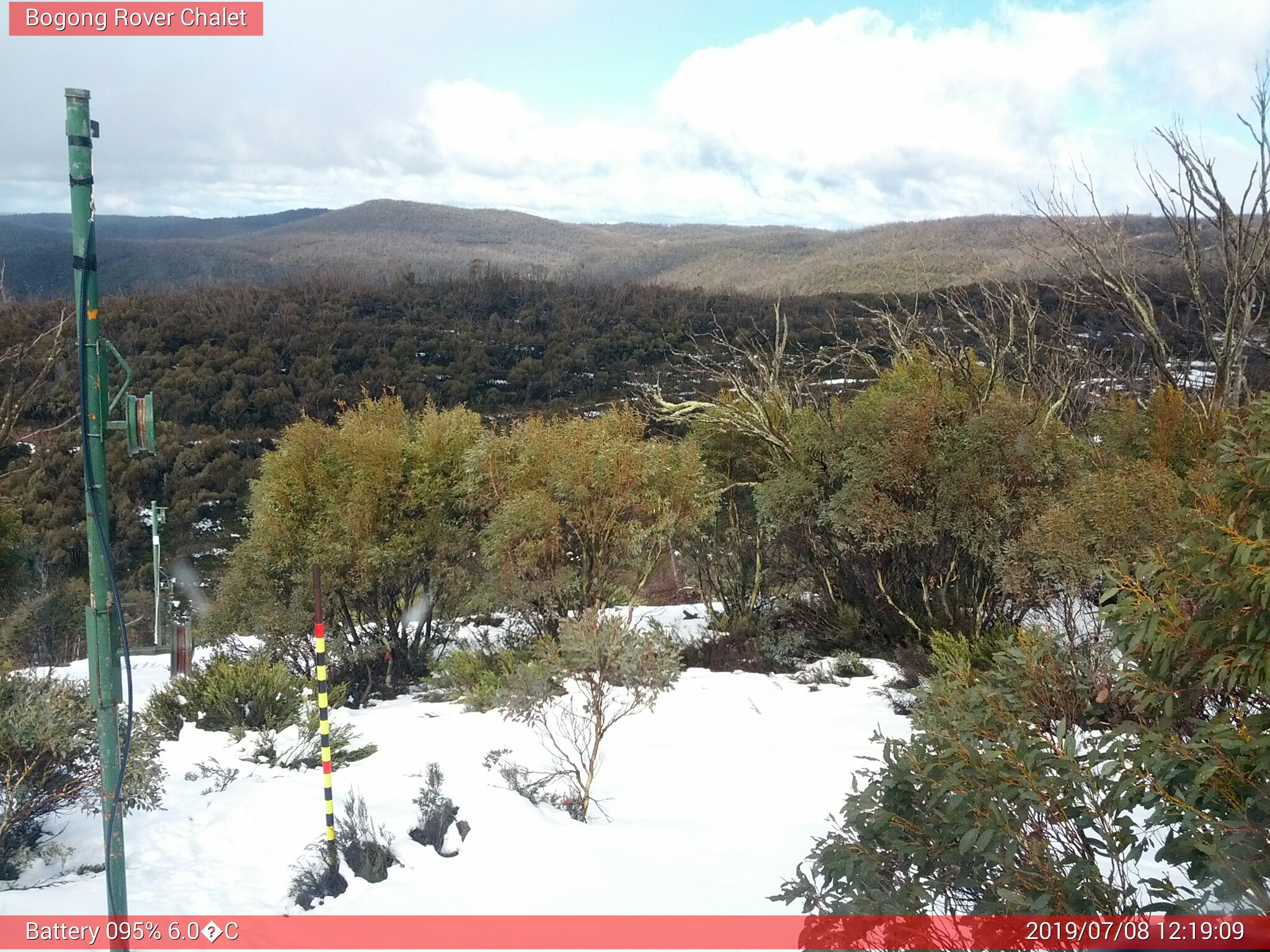 Bogong Web Cam 12:19pm Monday 8th of July 2019