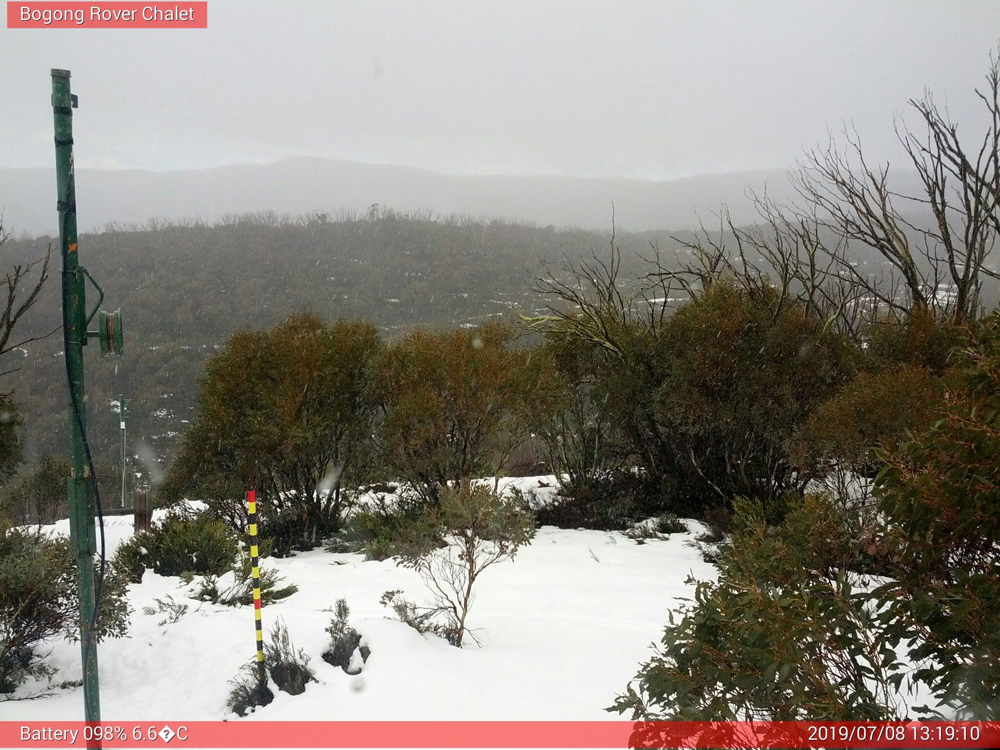 Bogong Web Cam 1:19pm Monday 8th of July 2019