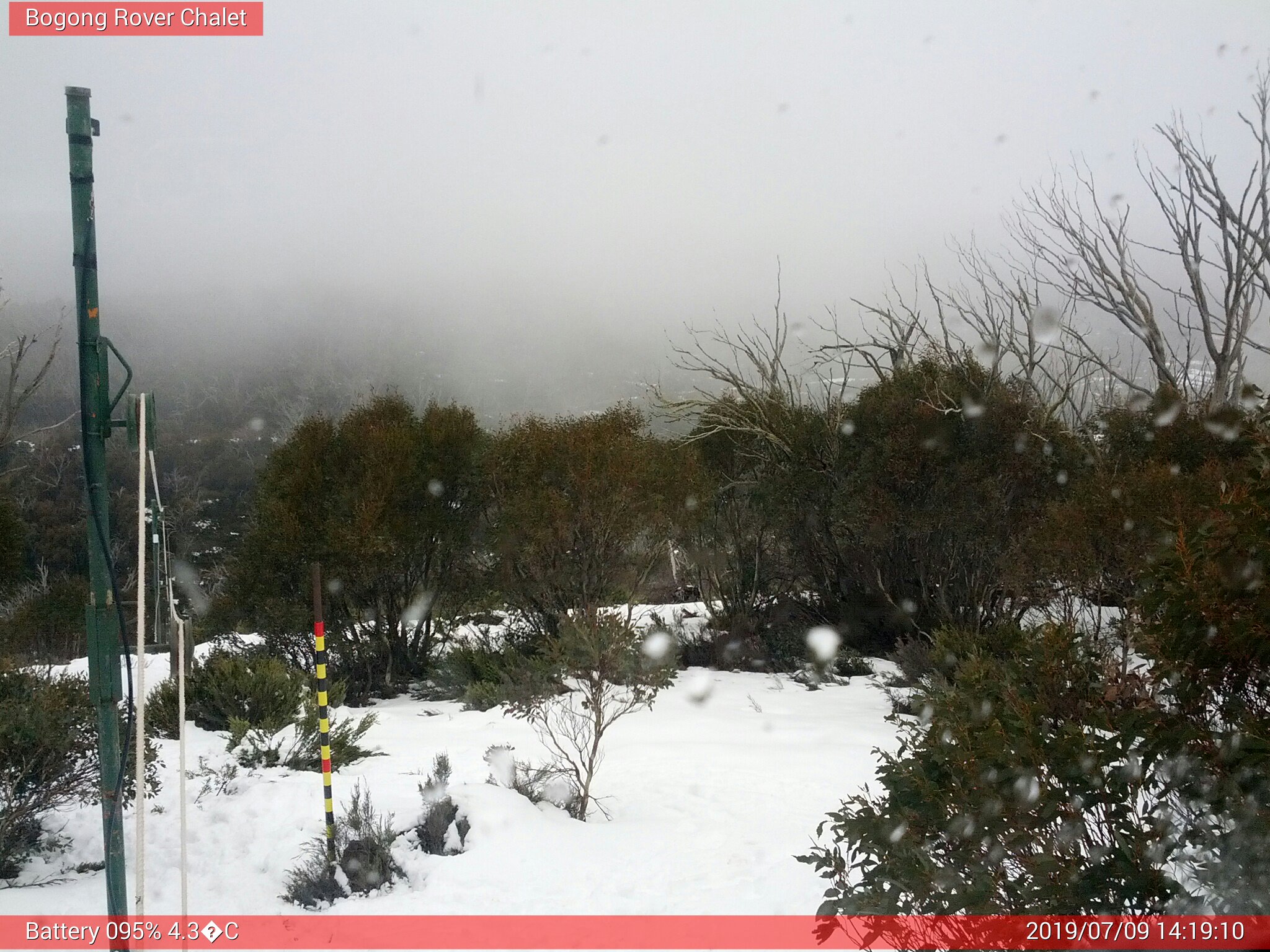 Bogong Web Cam 2:19pm Tuesday 9th of July 2019