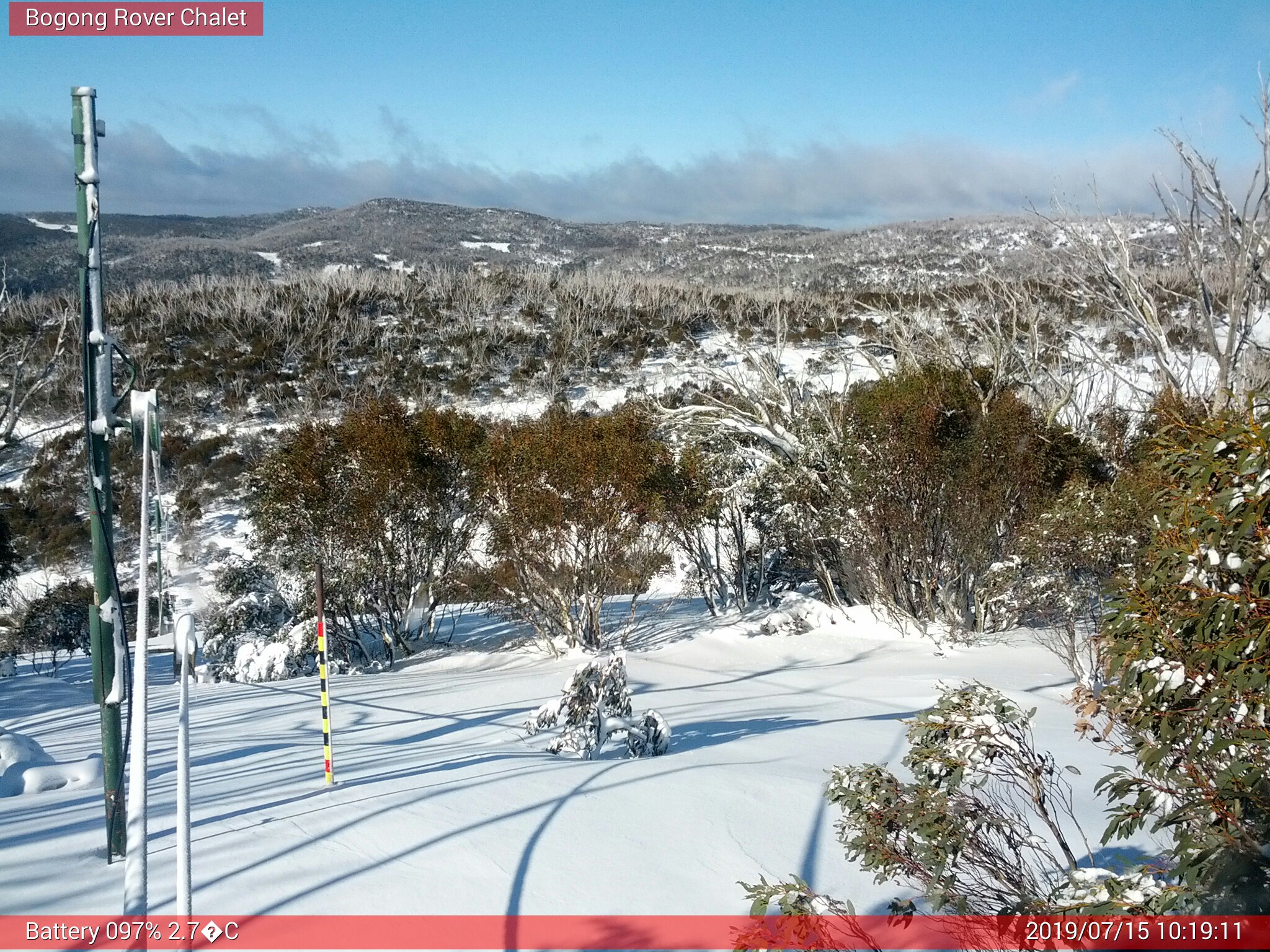 Bogong Web Cam 10:19am Monday 15th of July 2019