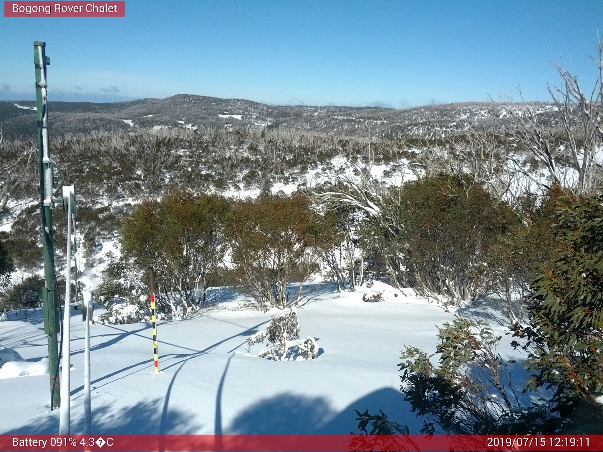 Bogong Web Cam 12:19pm Monday 15th of July 2019