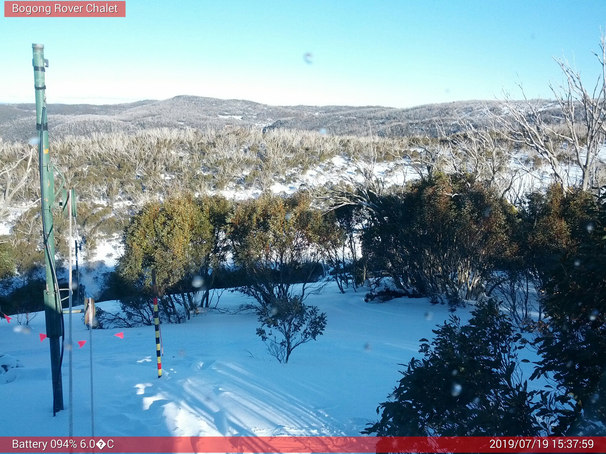 Bogong Web Cam 3:37pm Friday 19th of July 2019