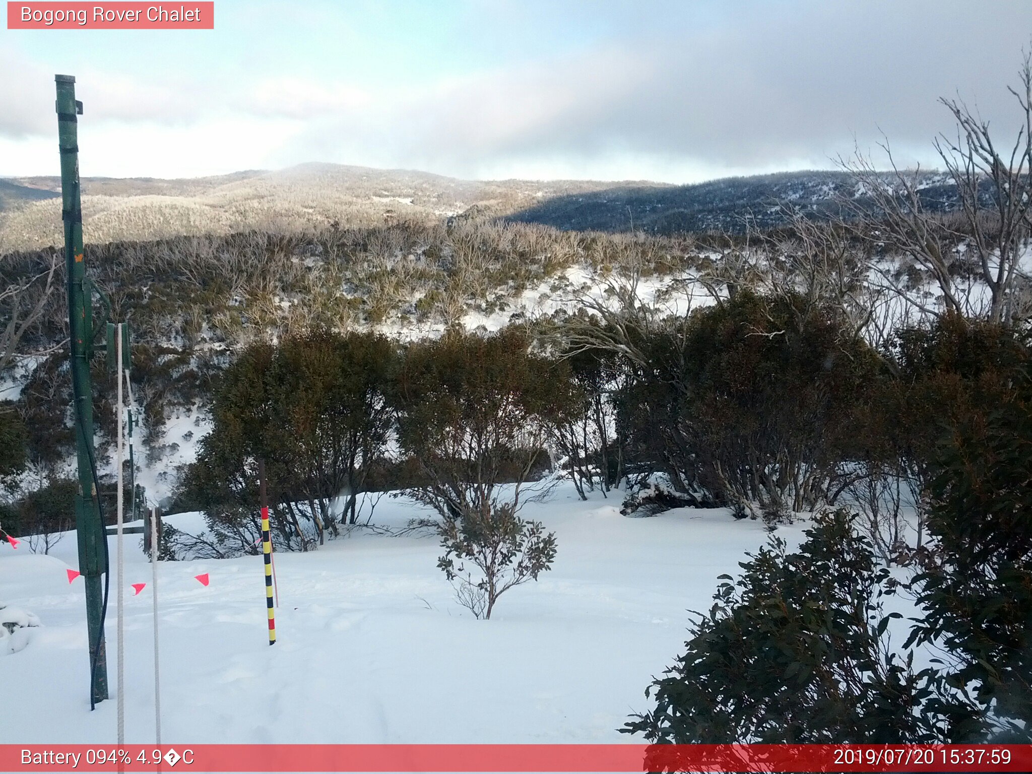 Bogong Web Cam 3:37pm Saturday 20th of July 2019