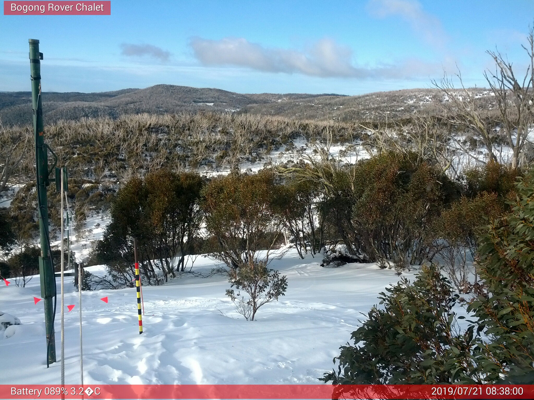 Bogong Web Cam 8:37am Sunday 21st of July 2019