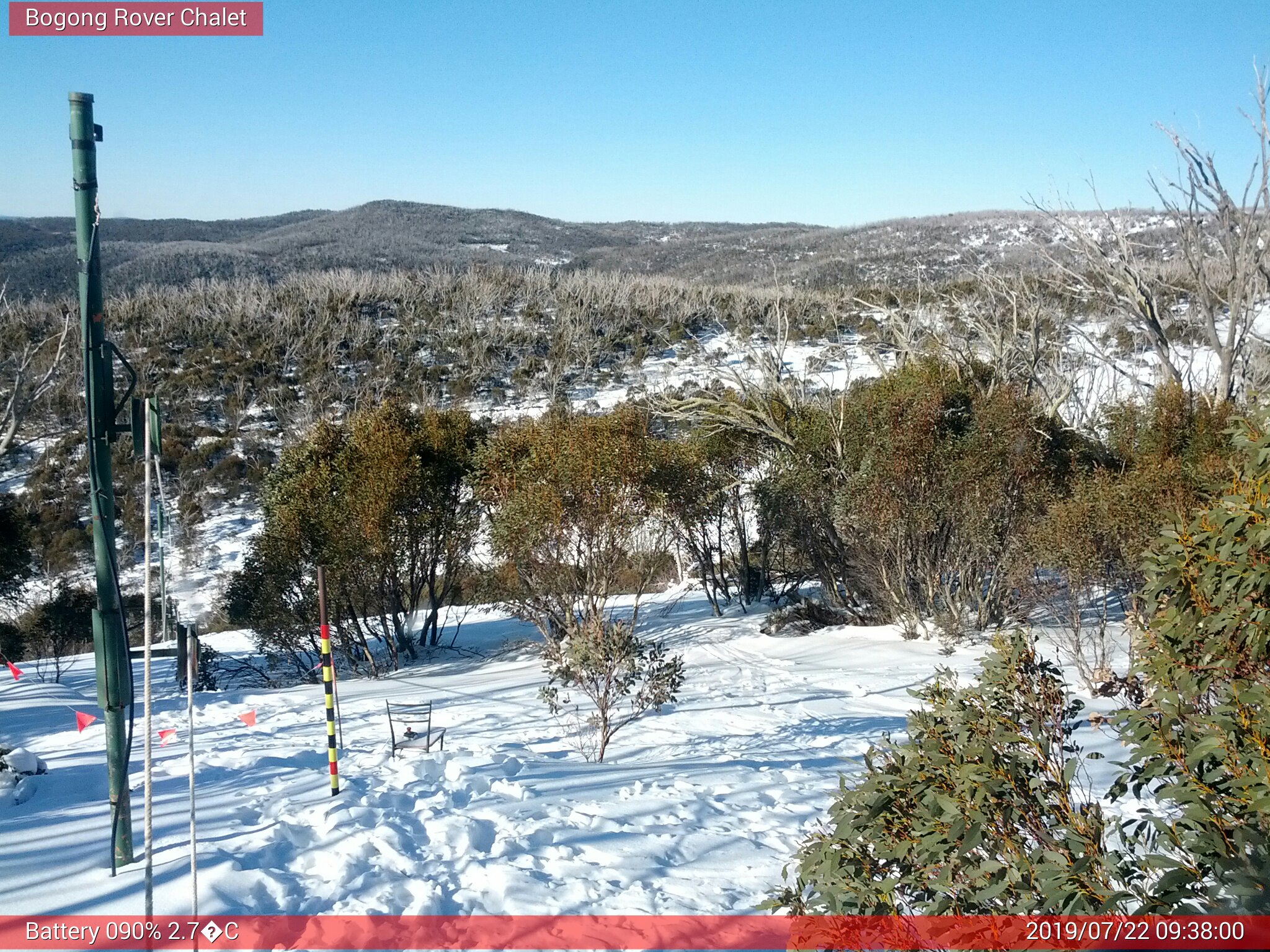 Bogong Web Cam 9:37am Monday 22nd of July 2019