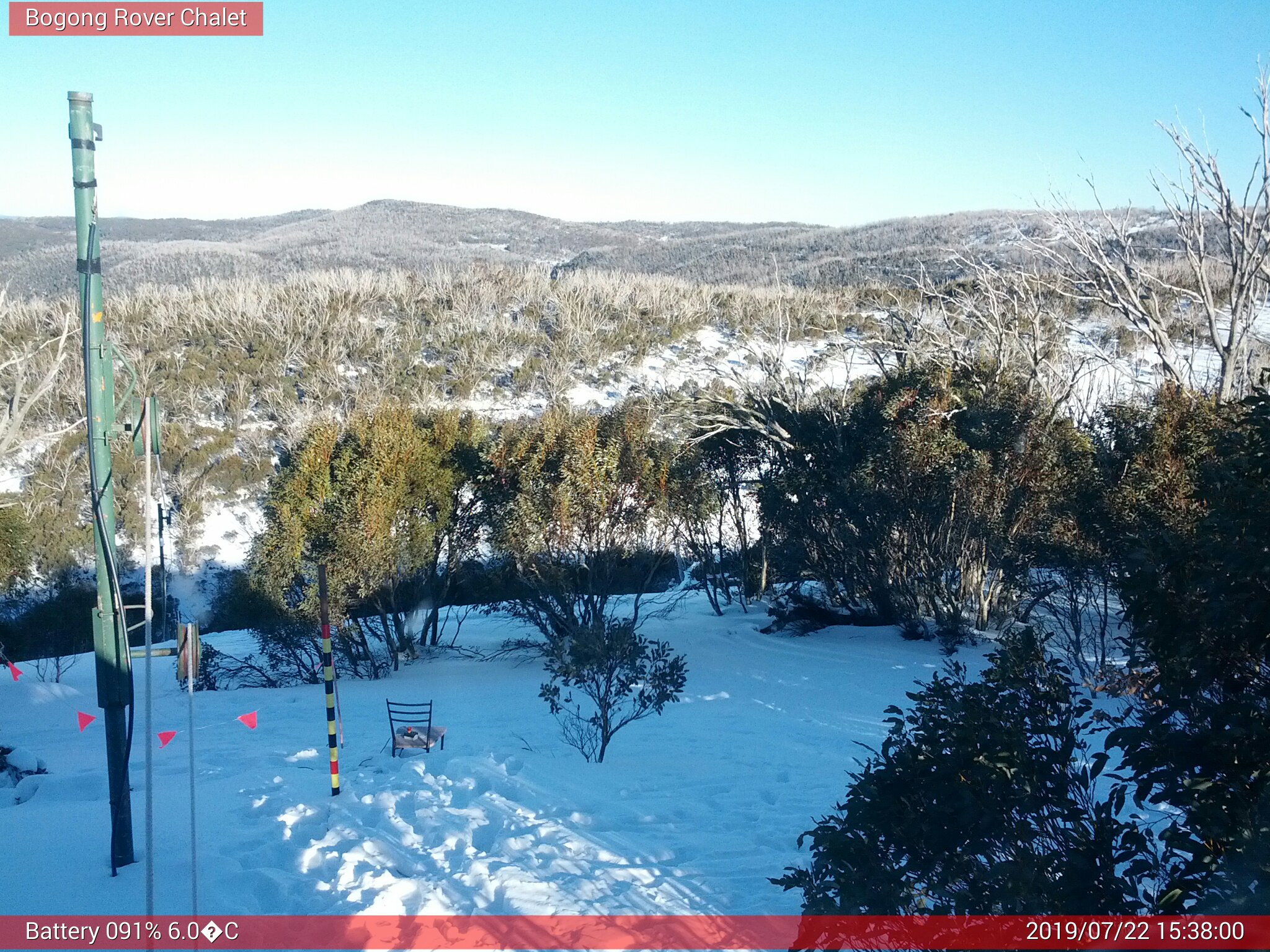 Bogong Web Cam 3:37pm Monday 22nd of July 2019