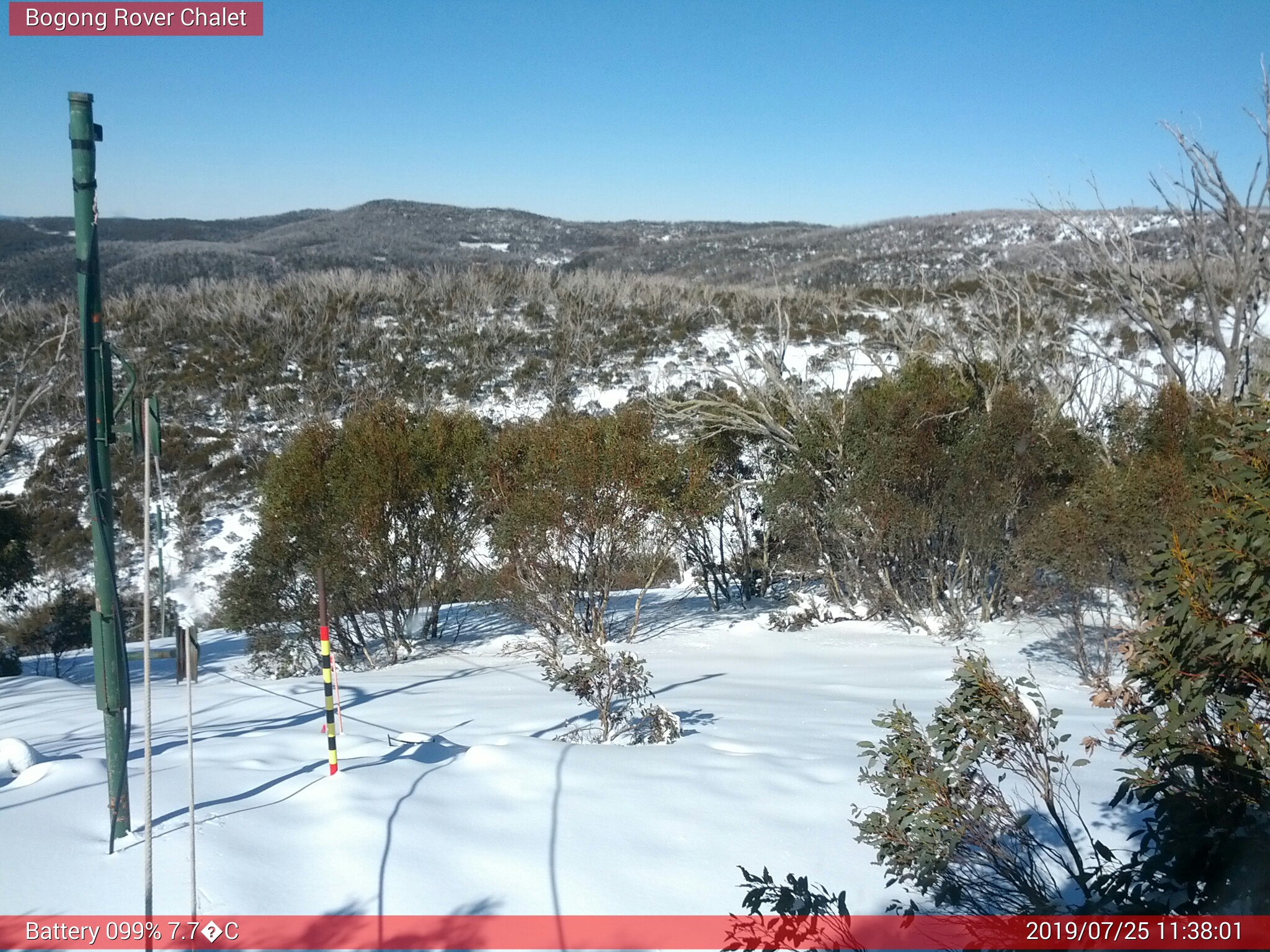 Bogong Web Cam 11:38am Thursday 25th of July 2019