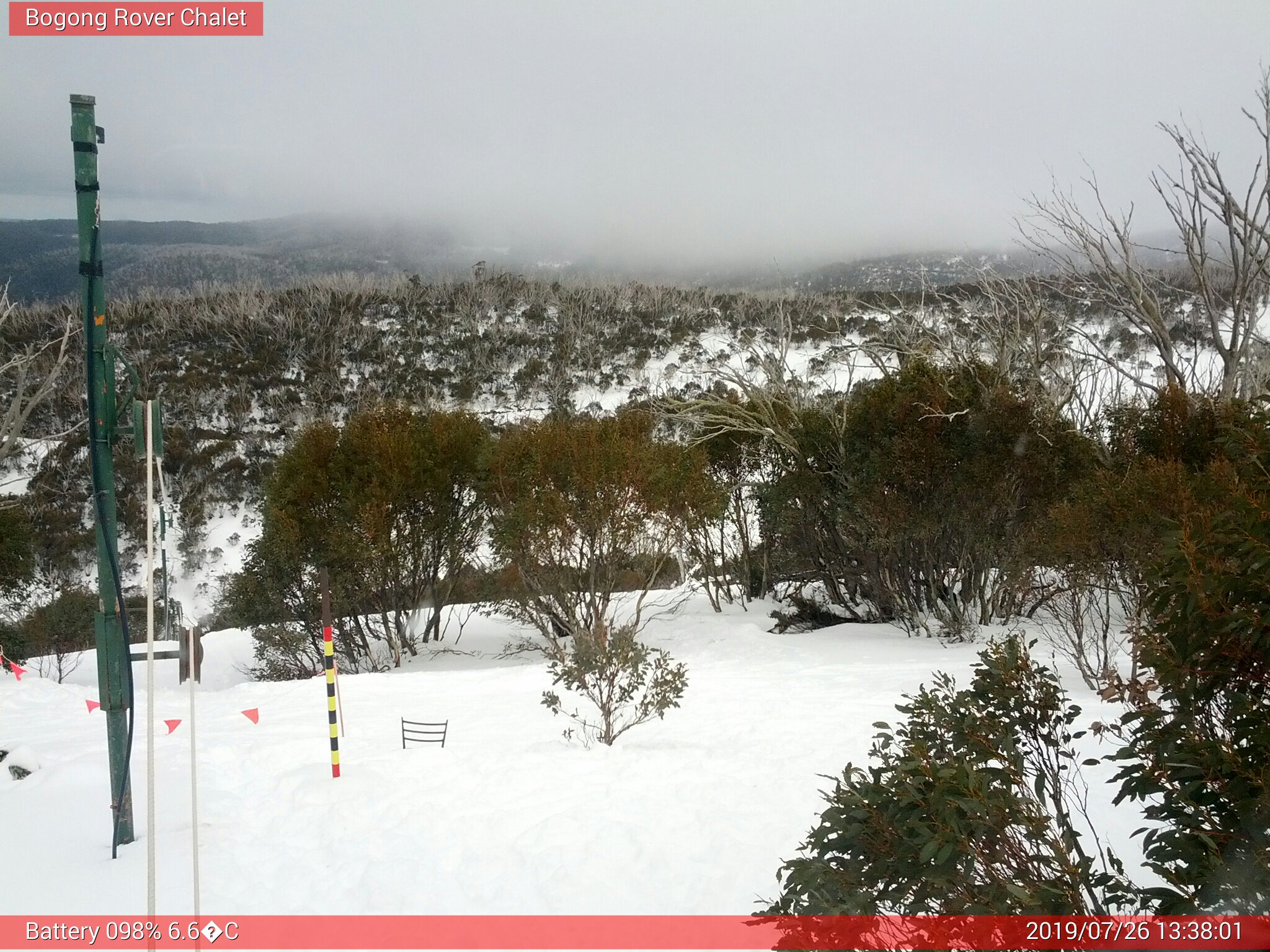 Bogong Web Cam 1:38pm Friday 26th of July 2019