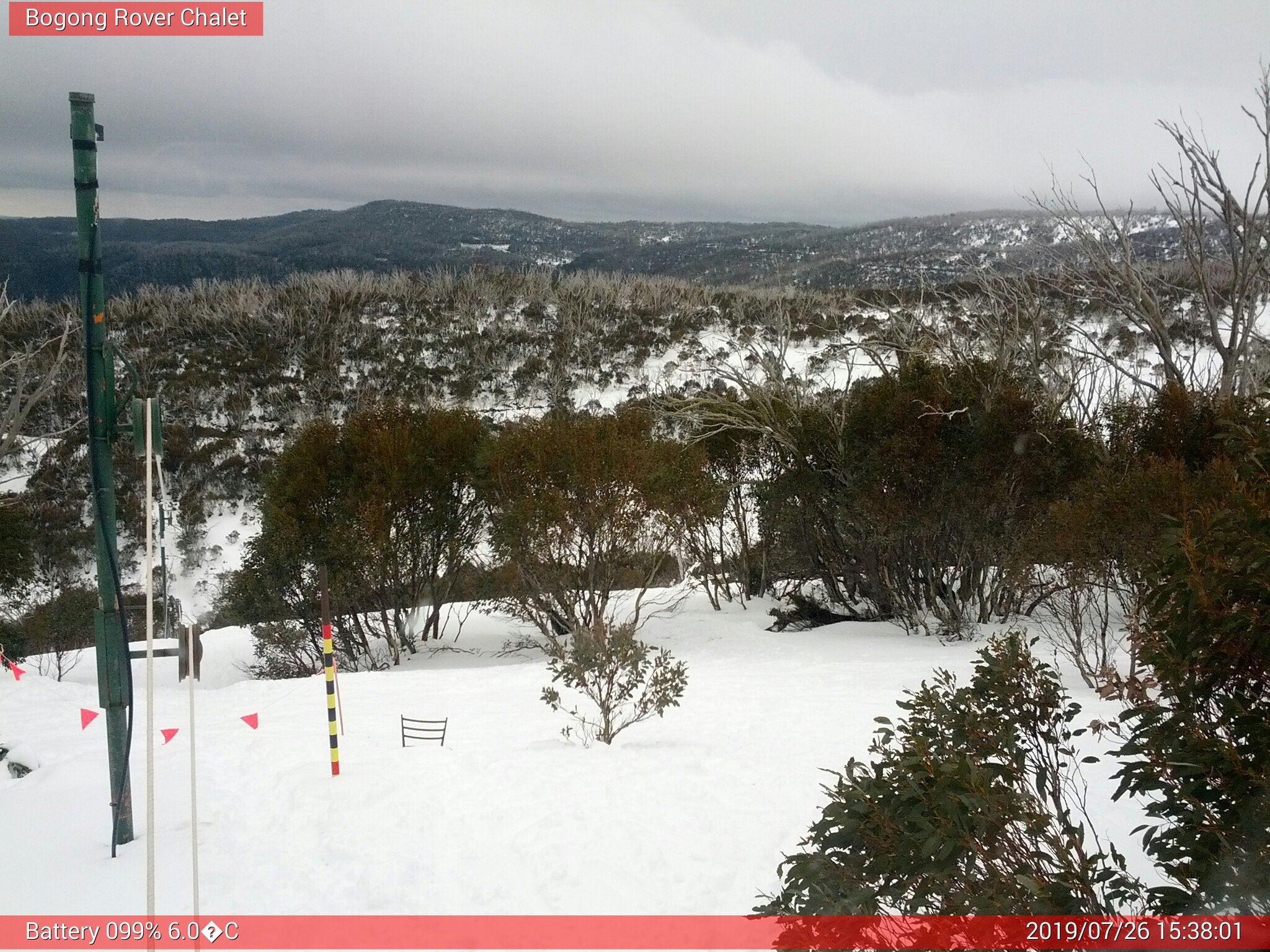 Bogong Web Cam 3:38pm Friday 26th of July 2019