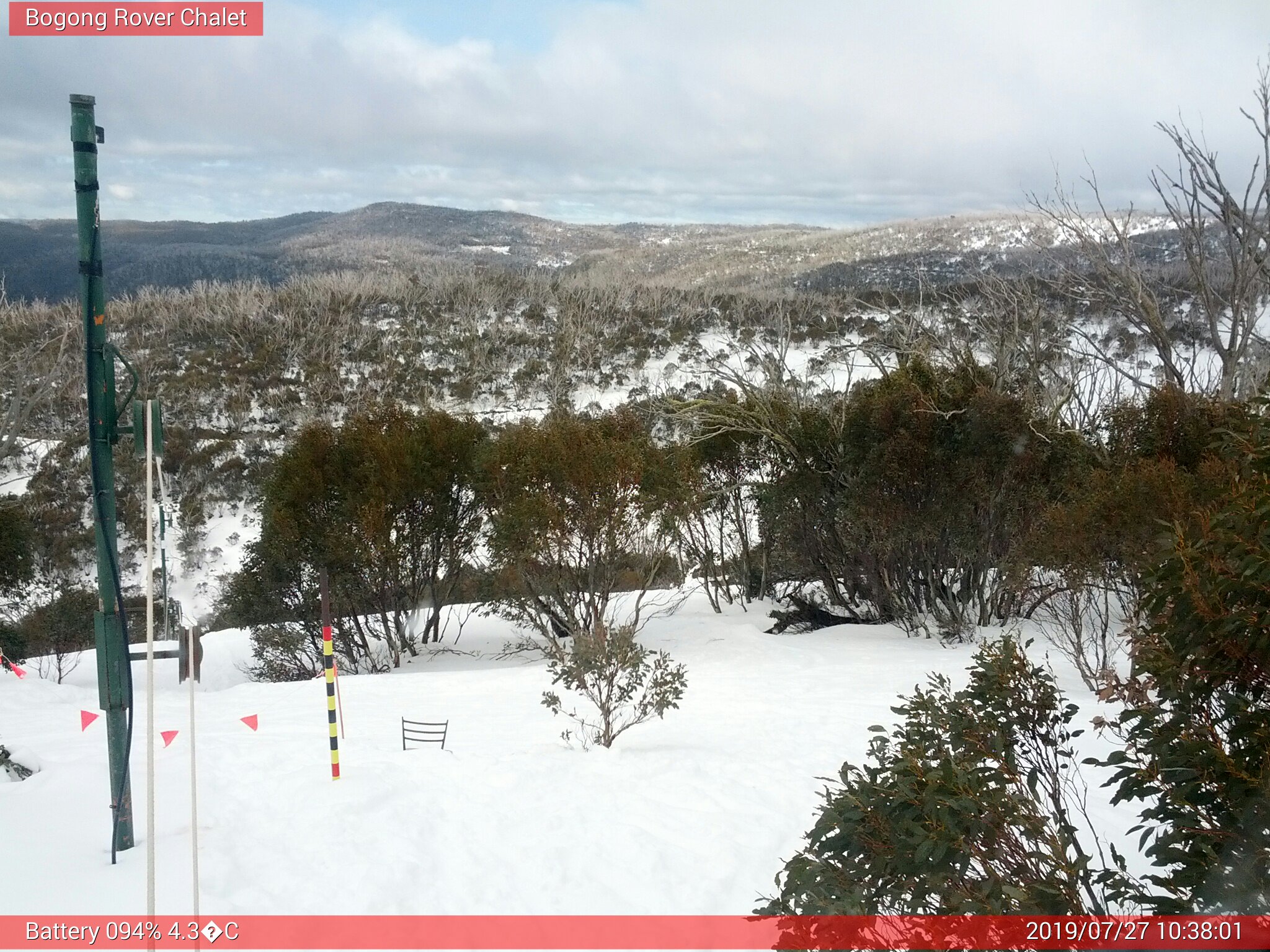 Bogong Web Cam 10:38am Saturday 27th of July 2019