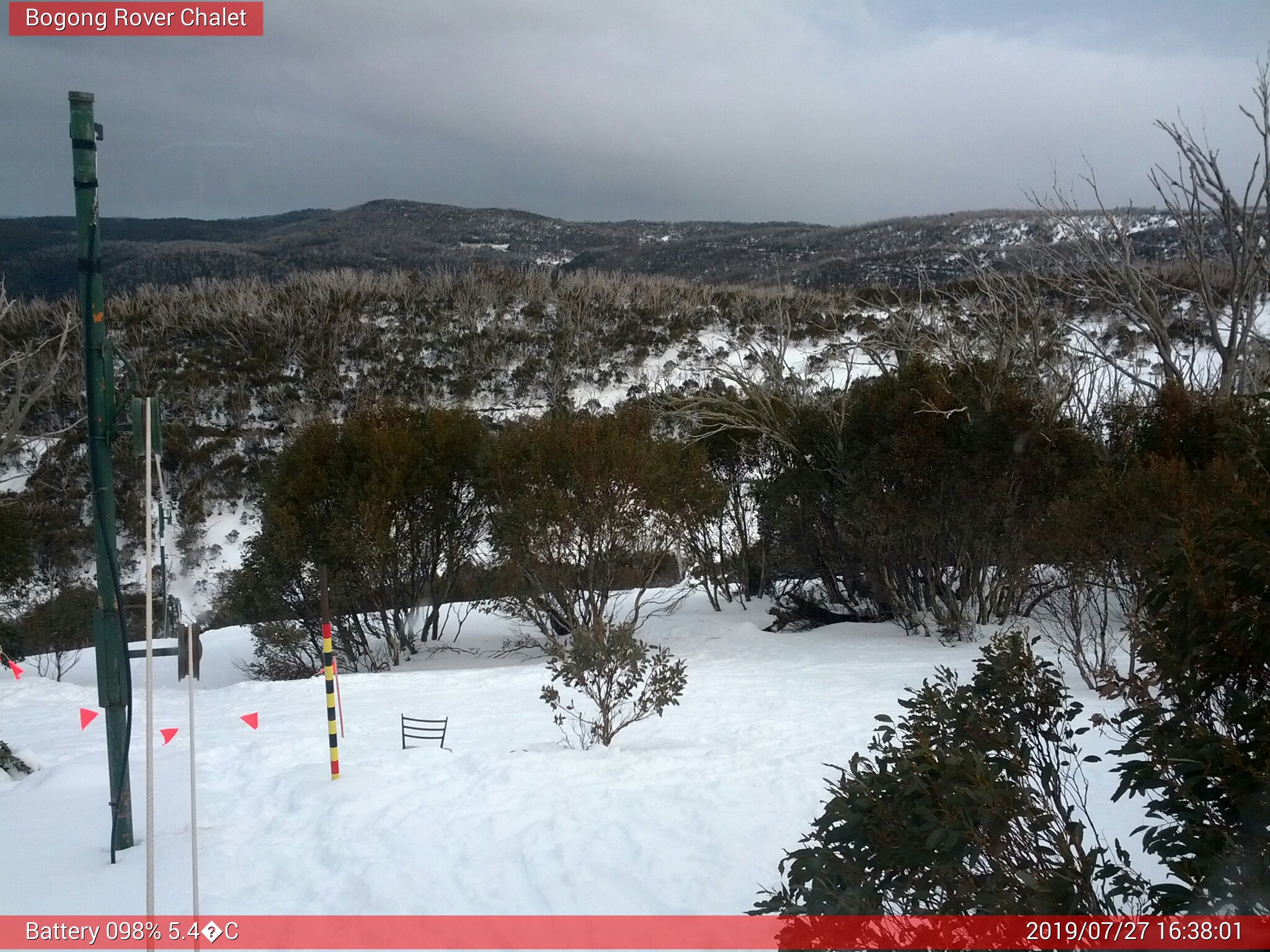 Bogong Web Cam 4:38pm Saturday 27th of July 2019