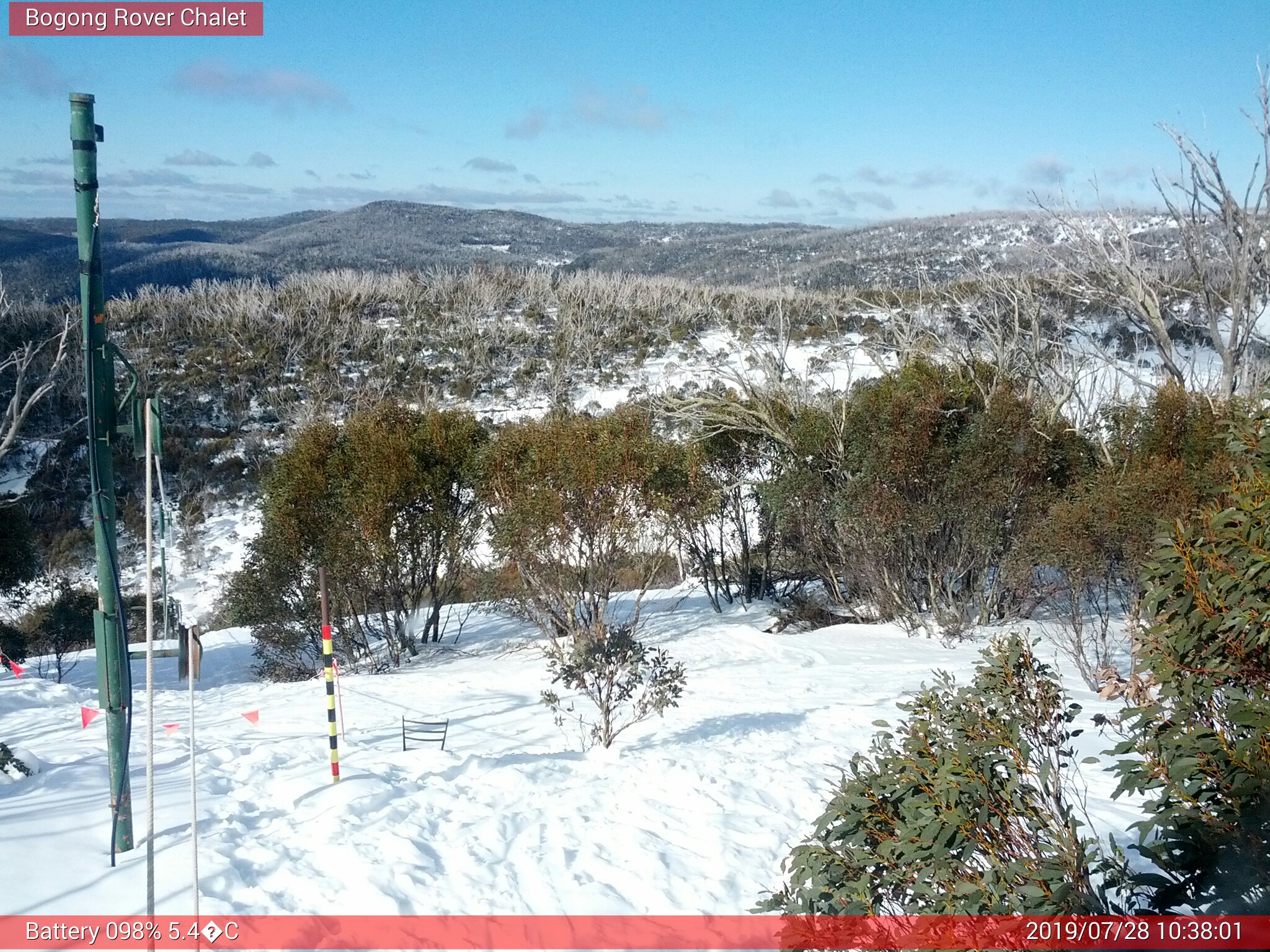 Bogong Web Cam 10:38am Sunday 28th of July 2019