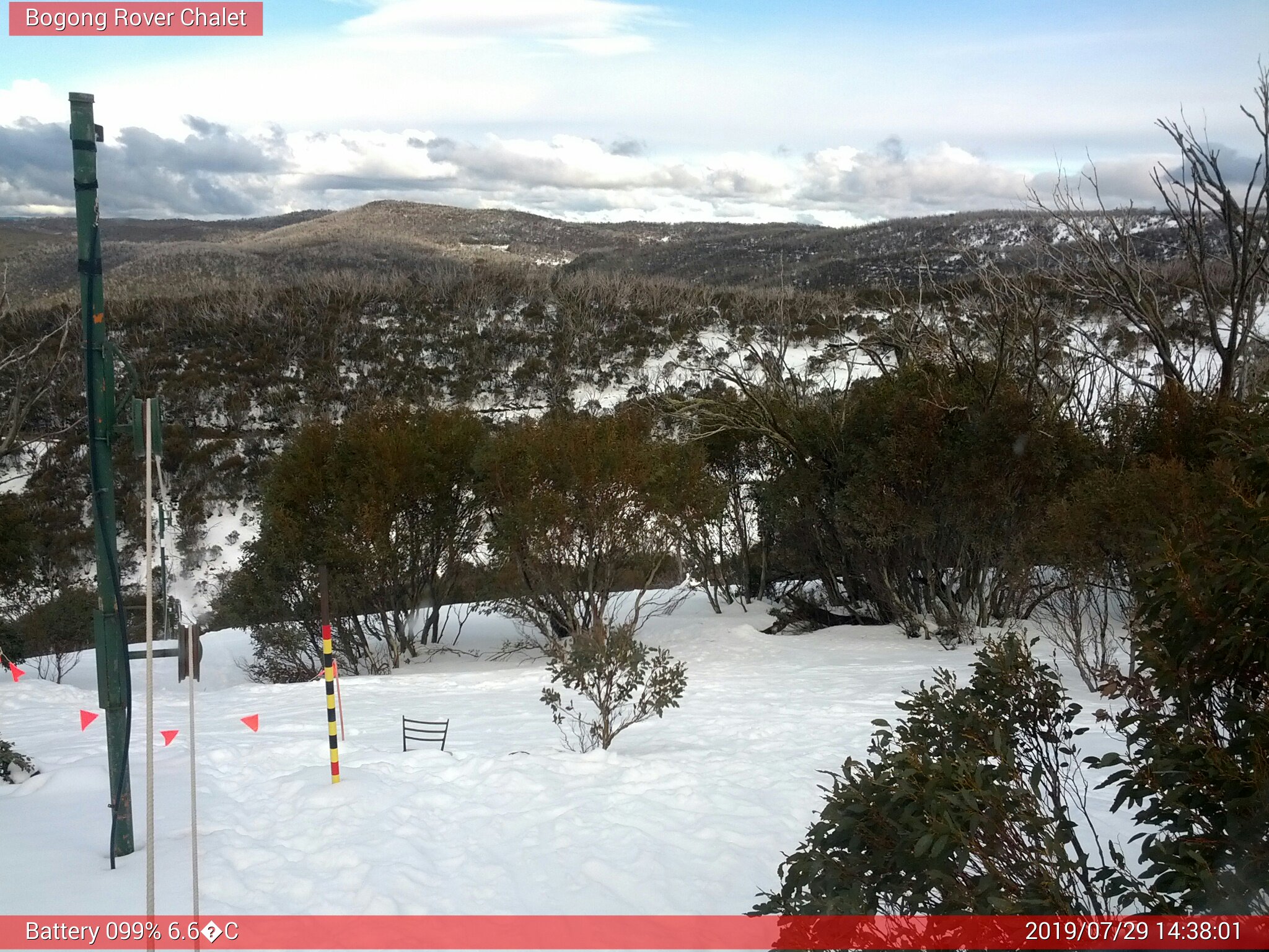 Bogong Web Cam 2:38pm Monday 29th of July 2019