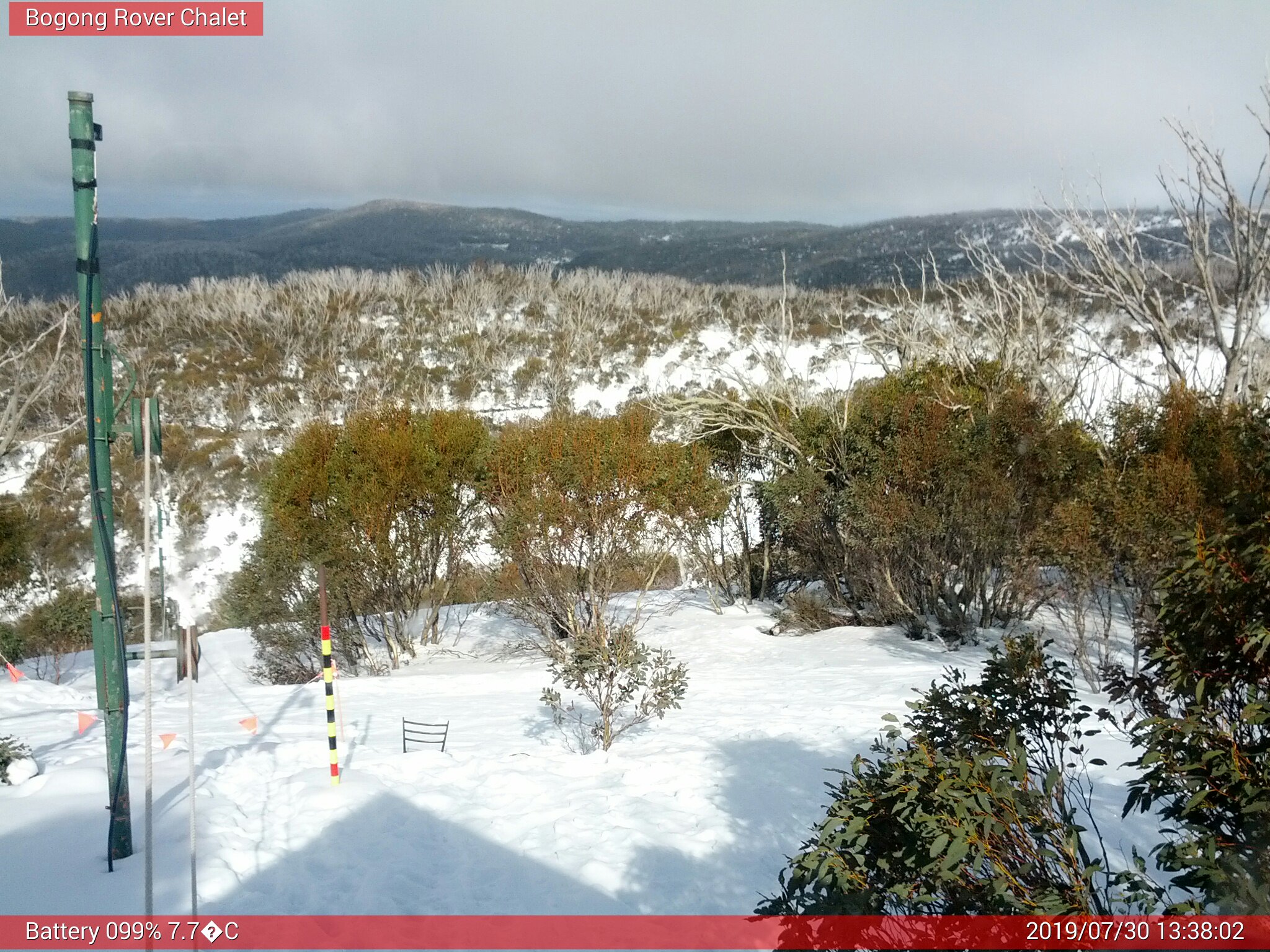 Bogong Web Cam 1:38pm Tuesday 30th of July 2019