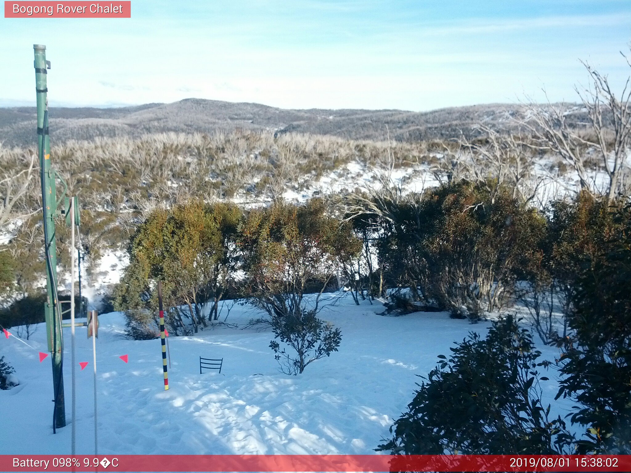 Bogong Web Cam 3:38pm Thursday 1st of August 2019