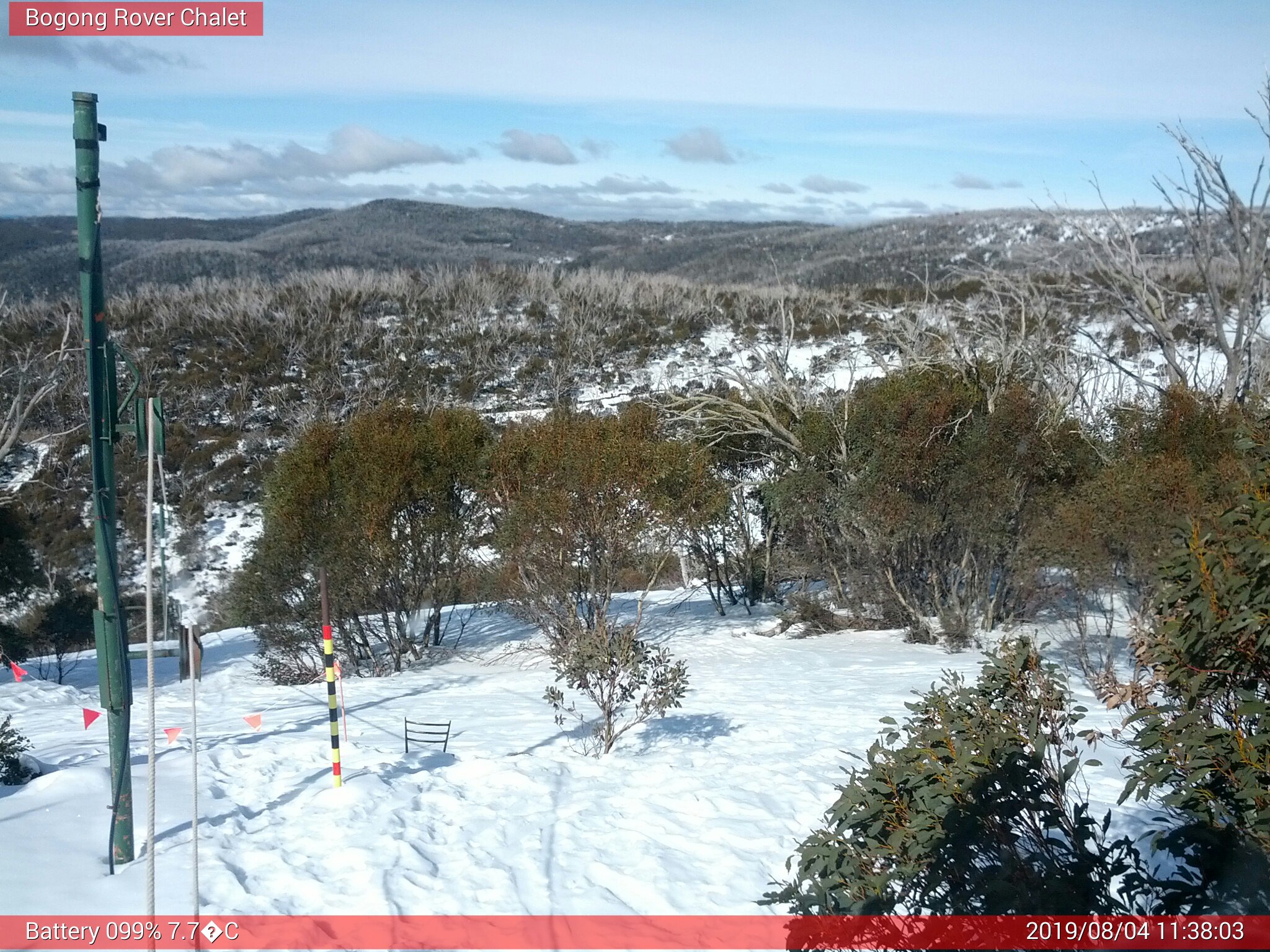 Bogong Web Cam 11:38am Sunday 4th of August 2019