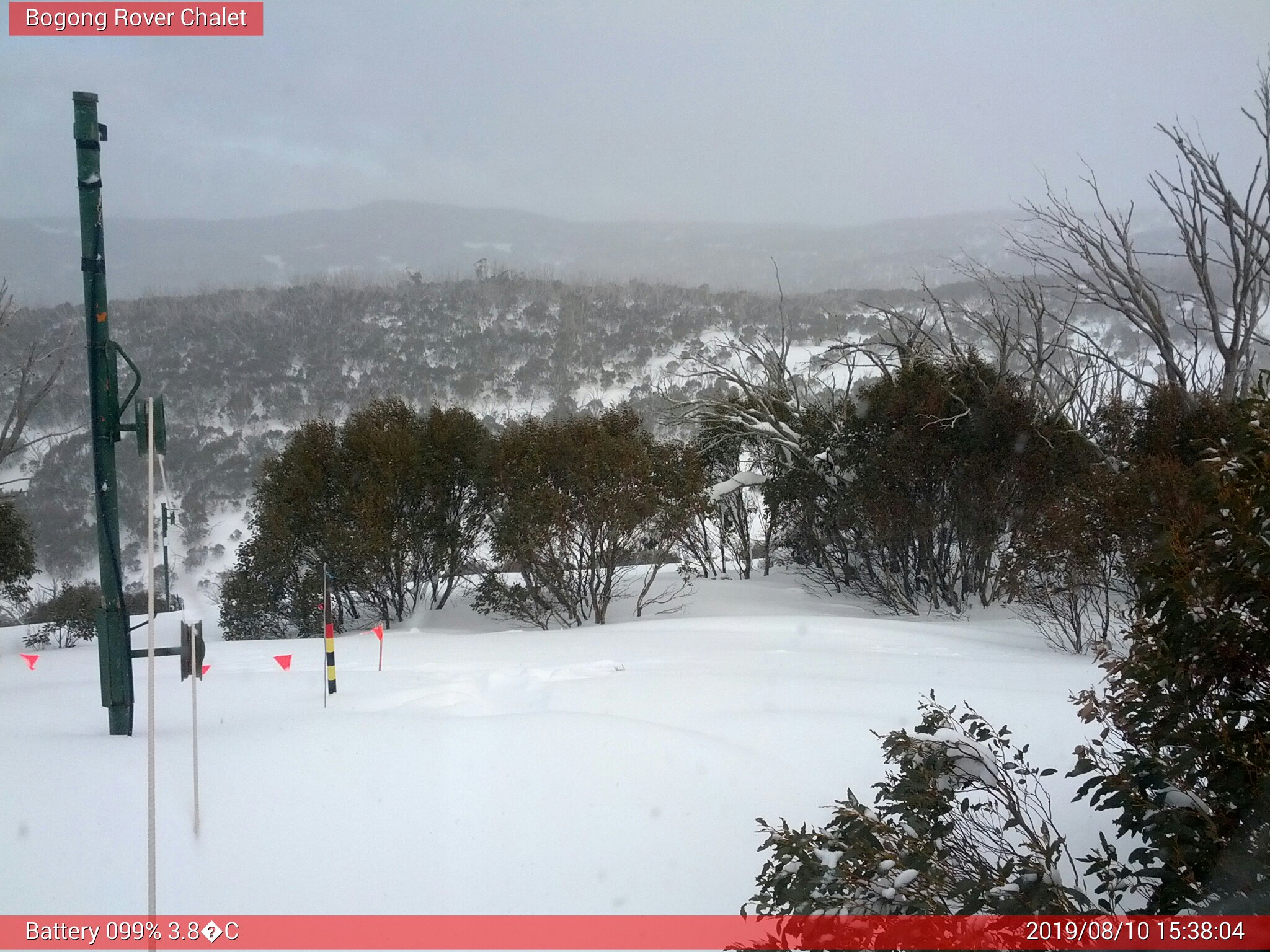 Bogong Web Cam 3:38pm Saturday 10th of August 2019