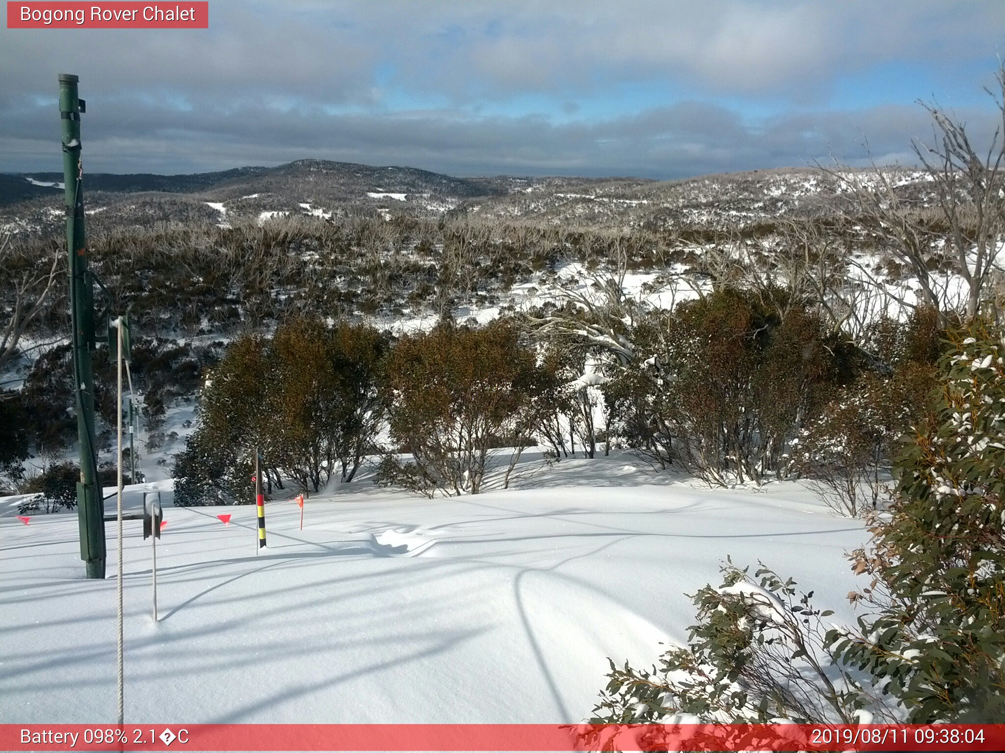 Bogong Web Cam 9:38am Sunday 11th of August 2019