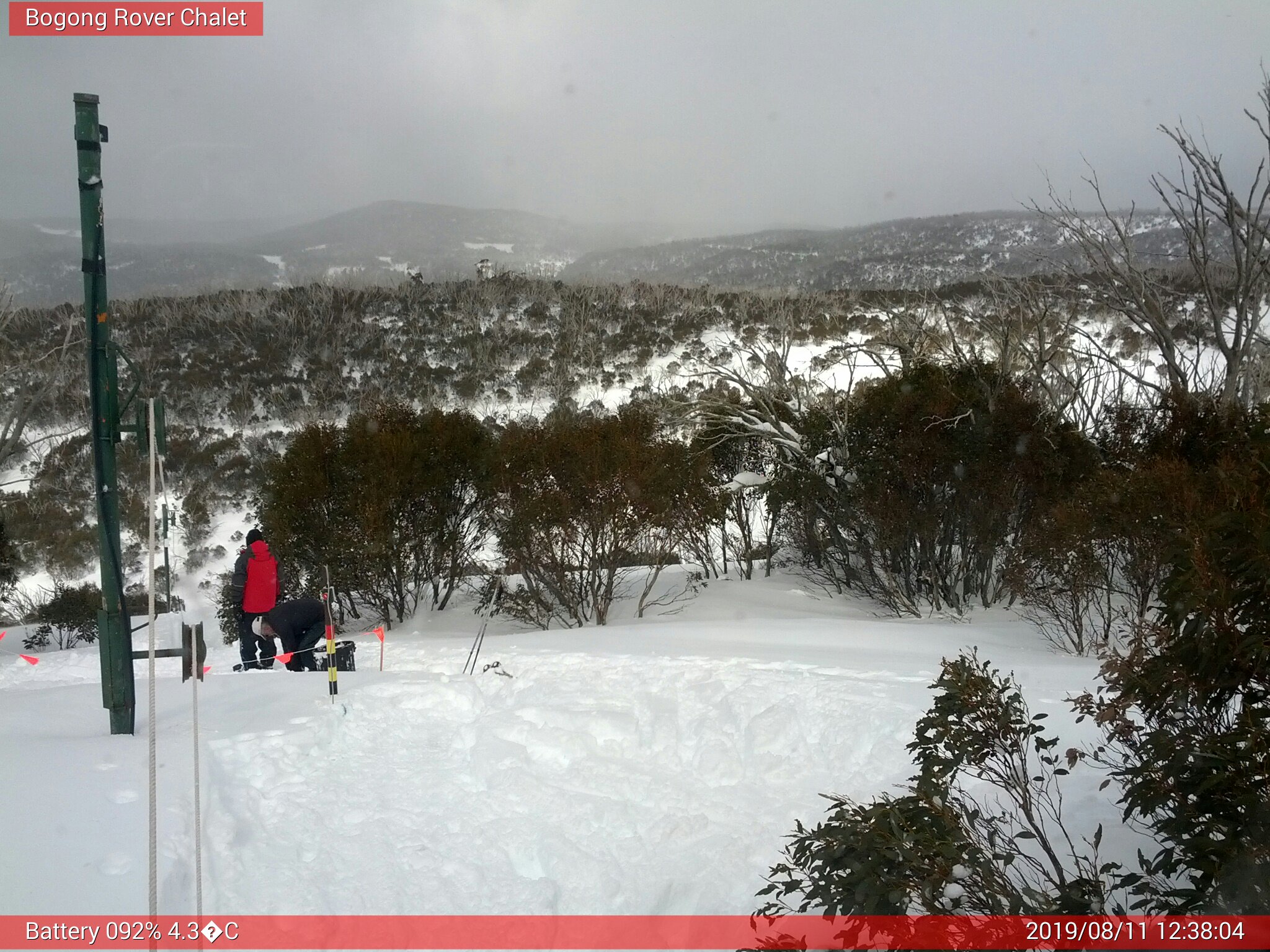 Bogong Web Cam 12:38pm Sunday 11th of August 2019