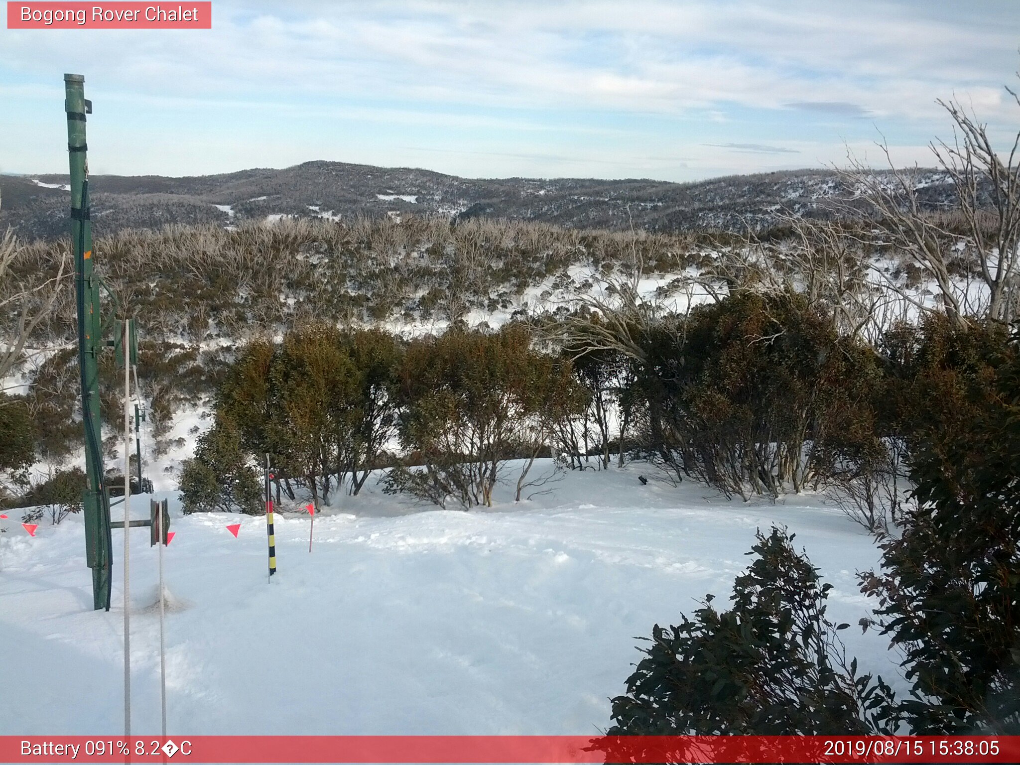 Bogong Web Cam 3:38pm Thursday 15th of August 2019