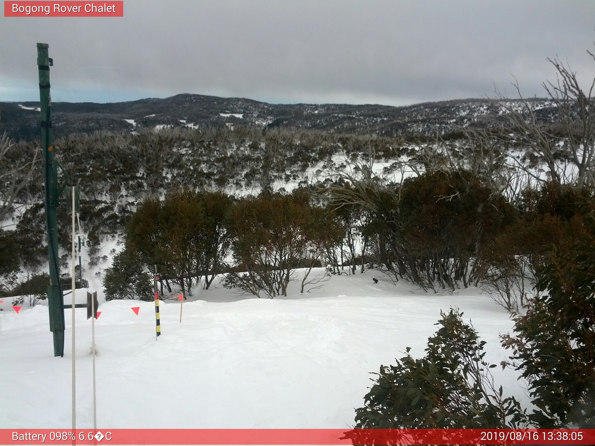 Bogong Web Cam 1:38pm Friday 16th of August 2019