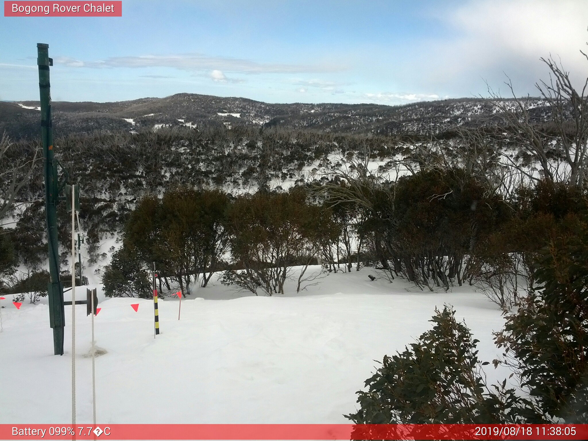 Bogong Web Cam 11:38am Sunday 18th of August 2019