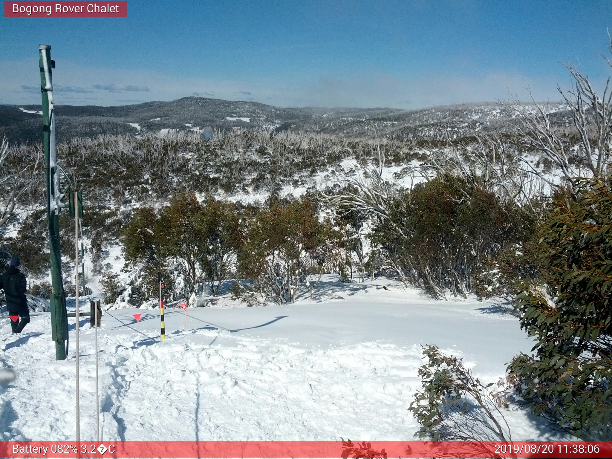 Bogong Web Cam 11:38am Tuesday 20th of August 2019