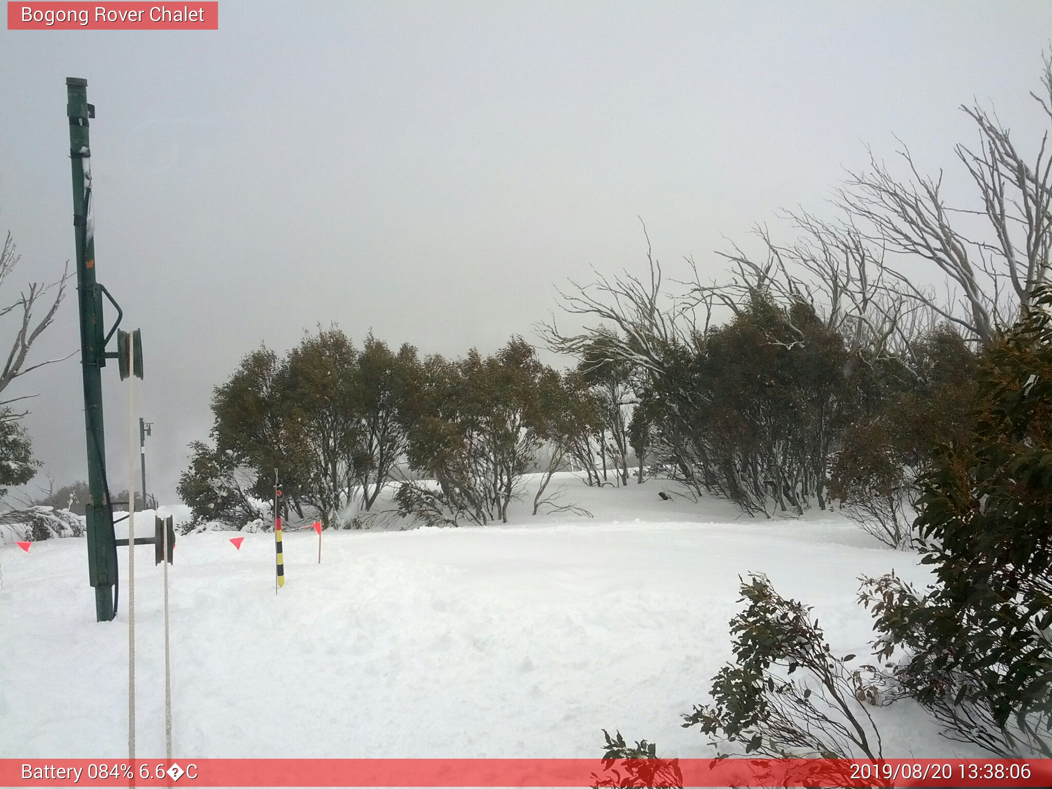 Bogong Web Cam 1:38pm Tuesday 20th of August 2019