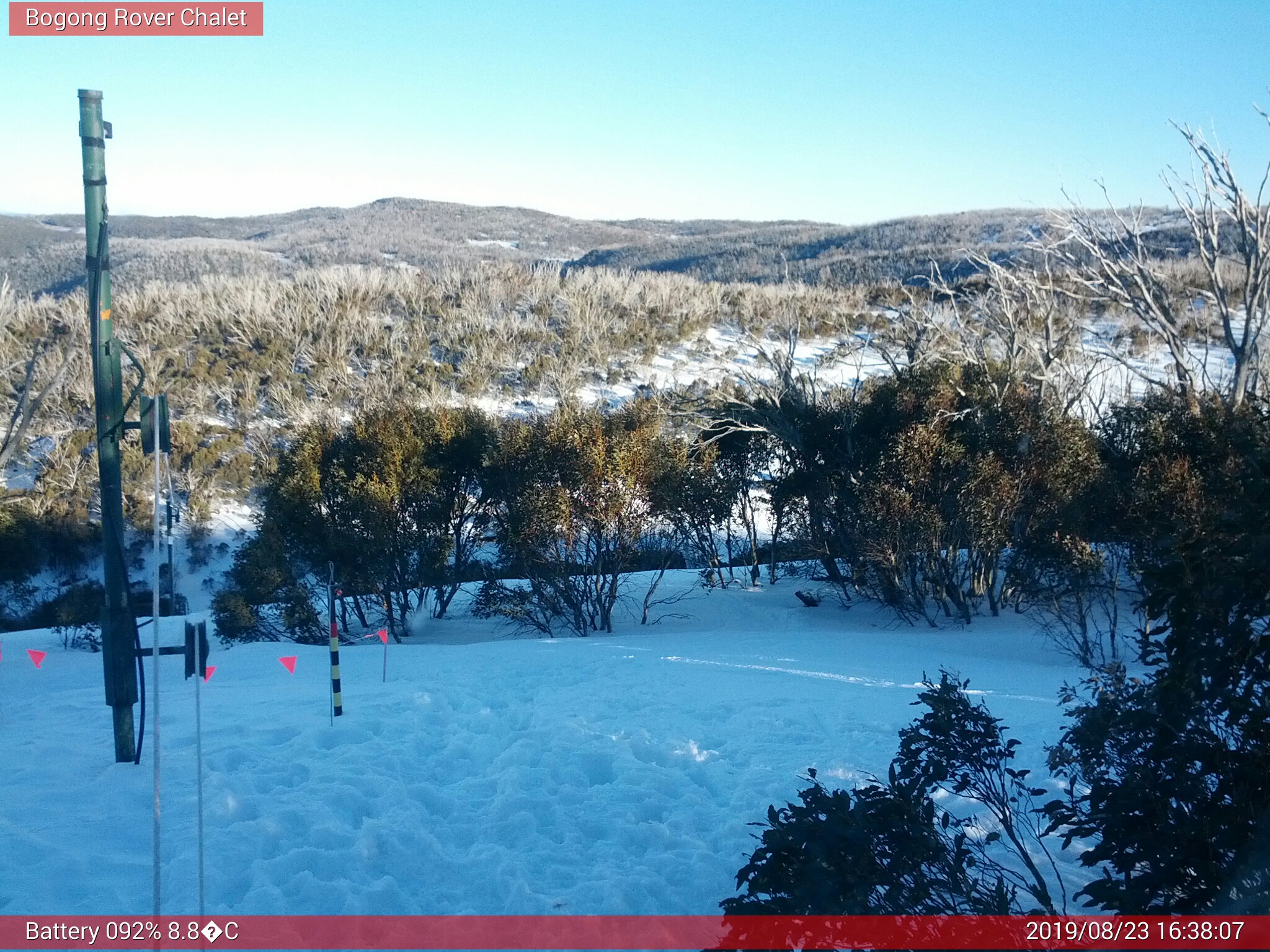 Bogong Web Cam 4:38pm Friday 23rd of August 2019