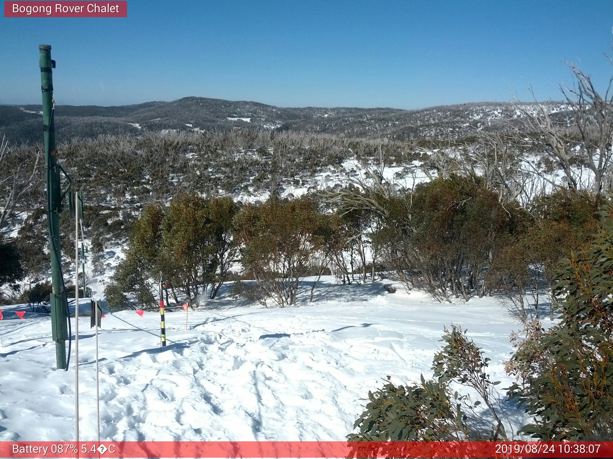 Bogong Web Cam 10:38am Saturday 24th of August 2019