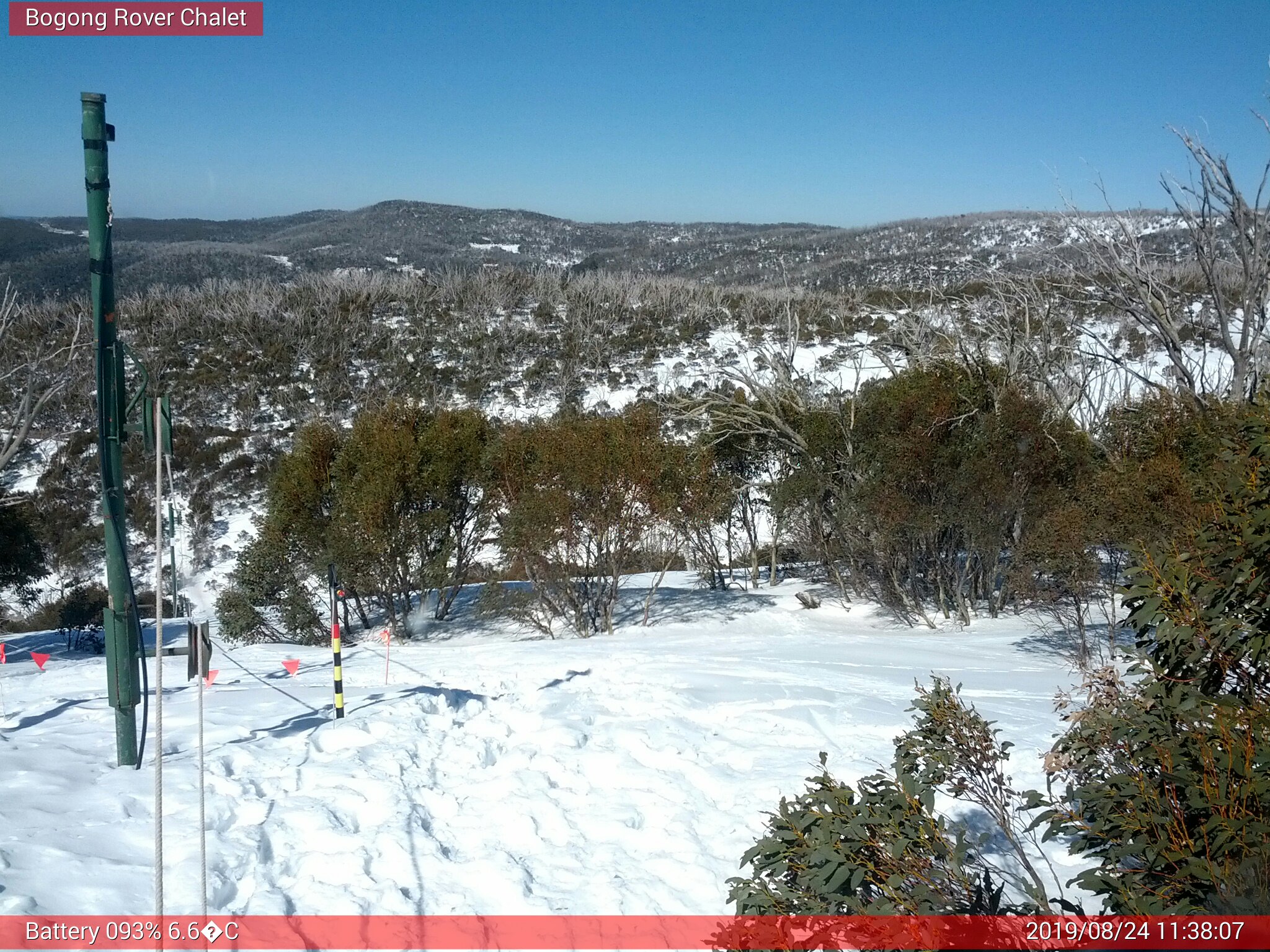 Bogong Web Cam 11:38am Saturday 24th of August 2019