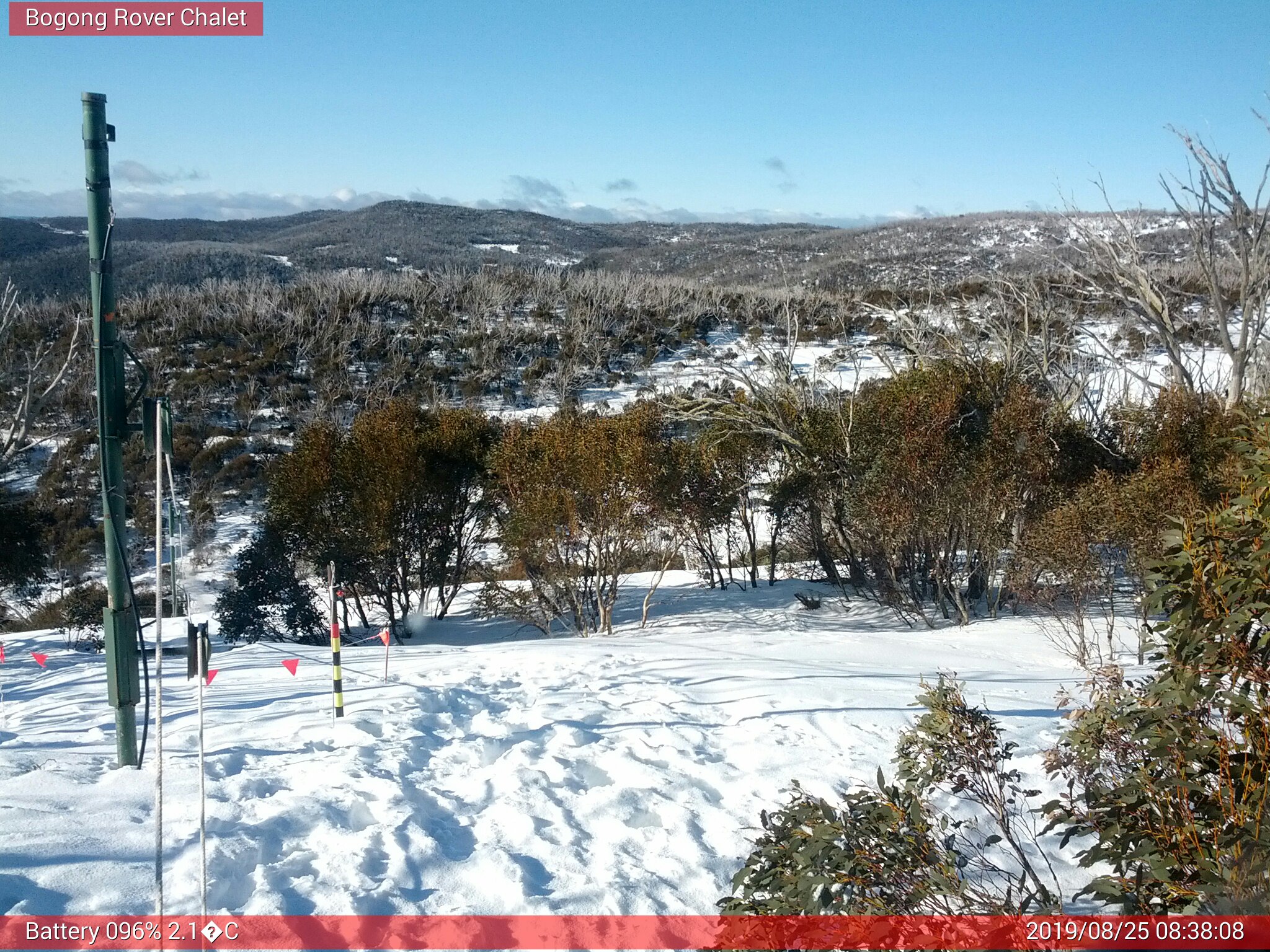 Bogong Web Cam 8:38am Sunday 25th of August 2019