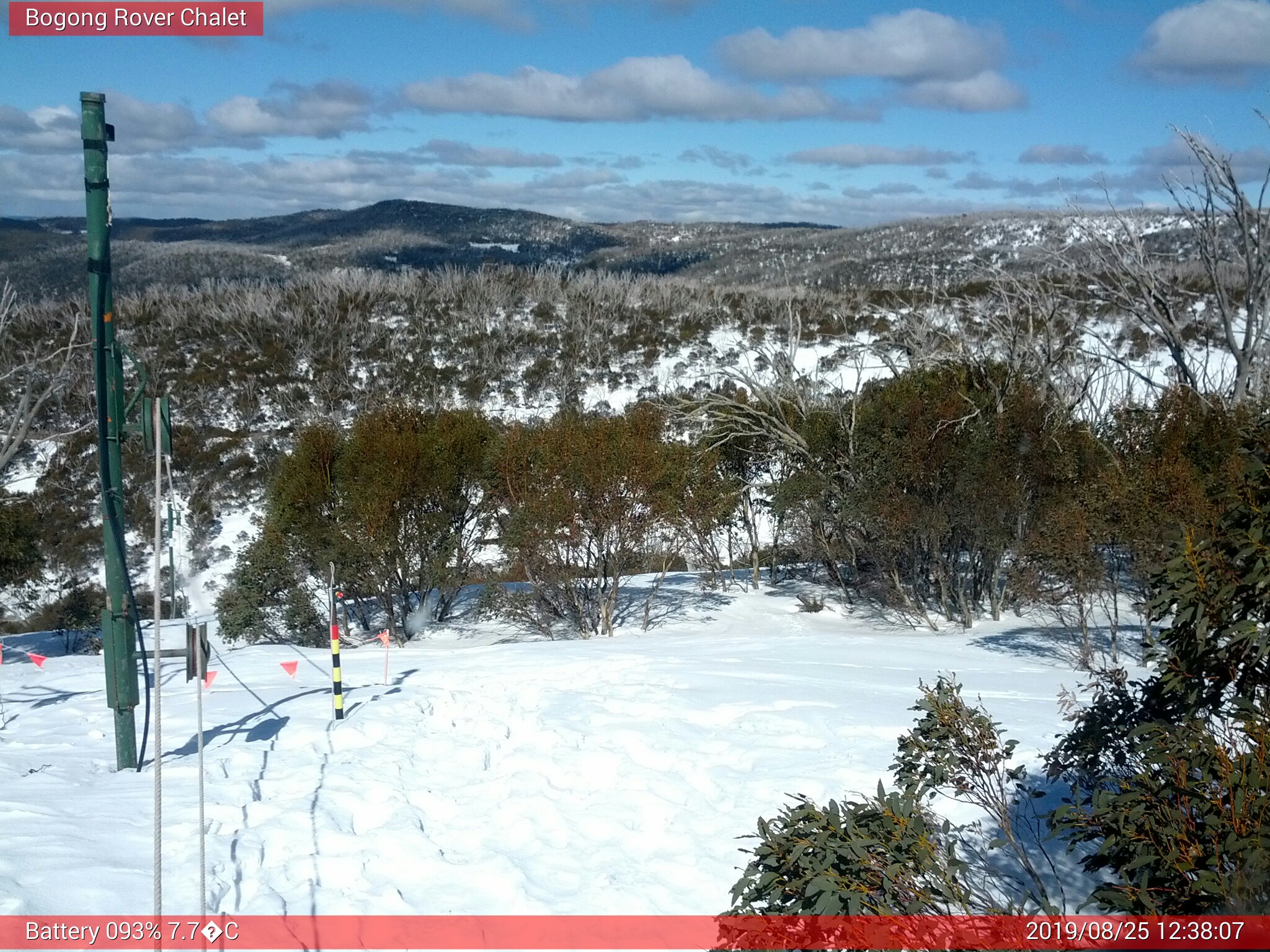 Bogong Web Cam 12:38pm Sunday 25th of August 2019