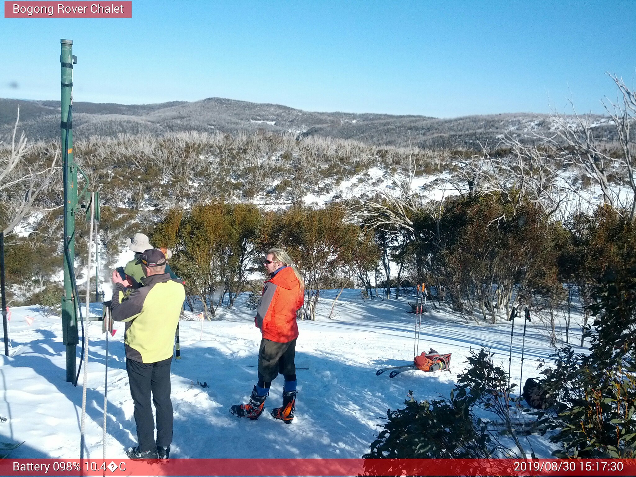 Bogong Web Cam 3:17pm Friday 30th of August 2019