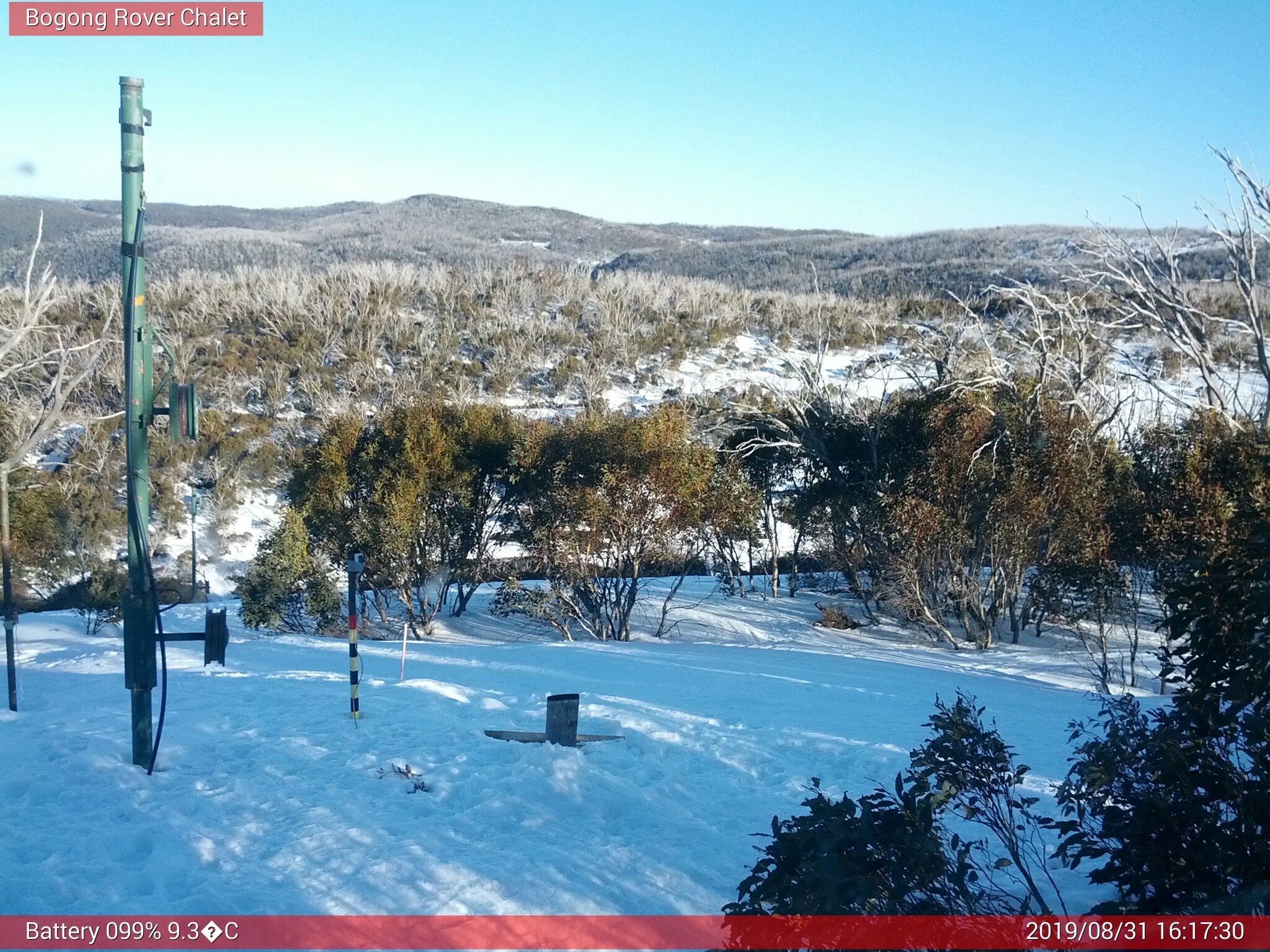 Bogong Web Cam 4:17pm Saturday 31st of August 2019