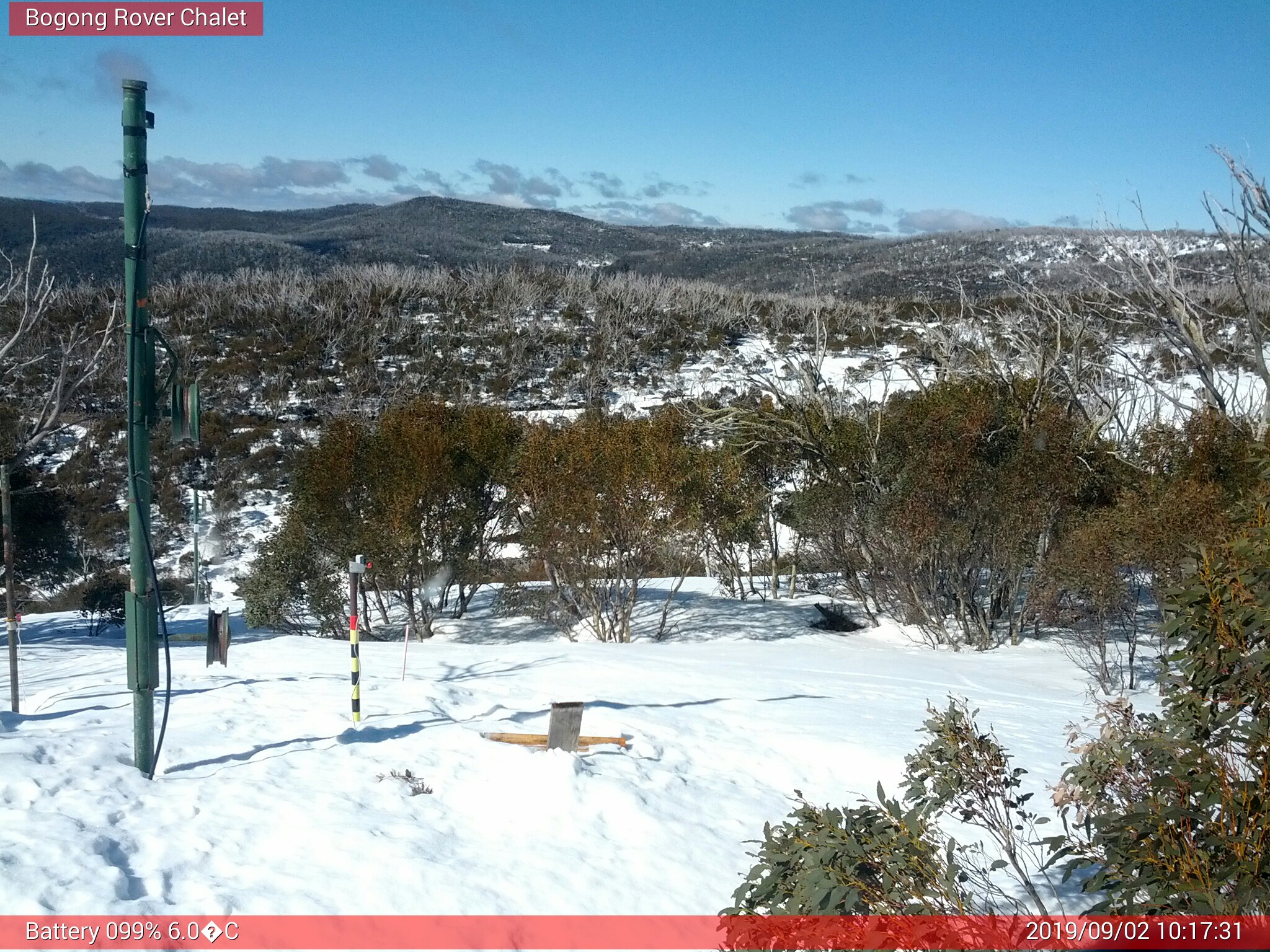 Bogong Web Cam 10:17am Monday 2nd of September 2019