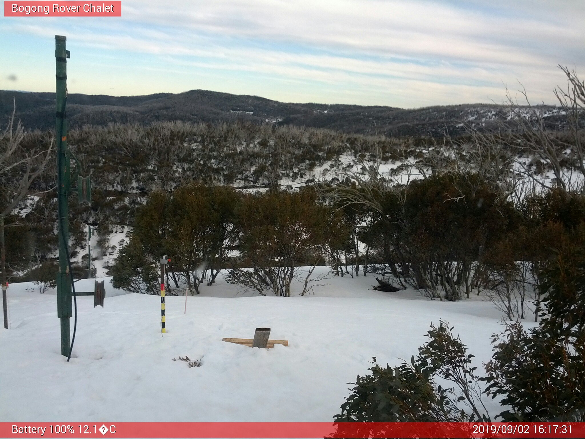 Bogong Web Cam 4:17pm Monday 2nd of September 2019