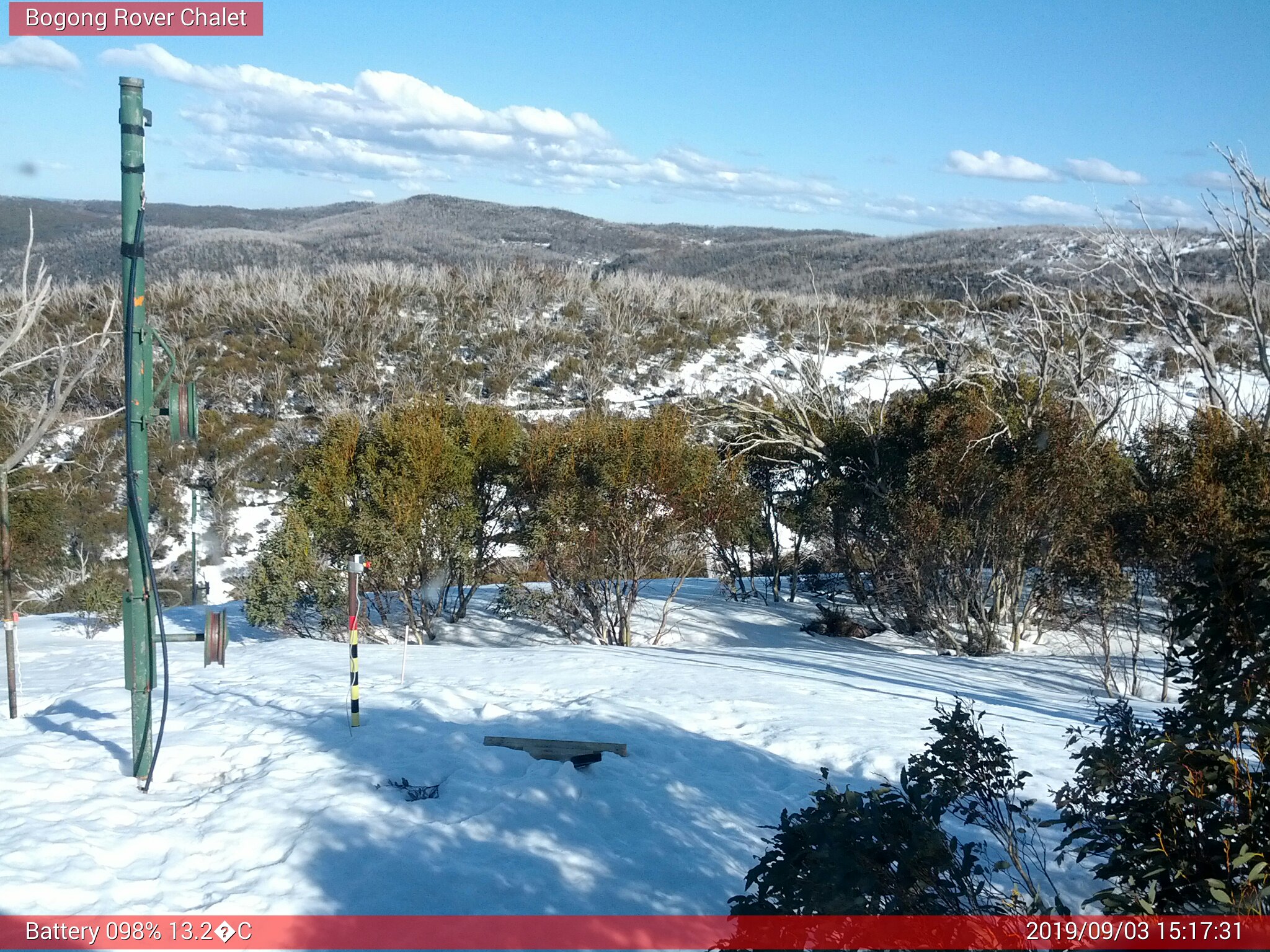 Bogong Web Cam 3:17pm Tuesday 3rd of September 2019