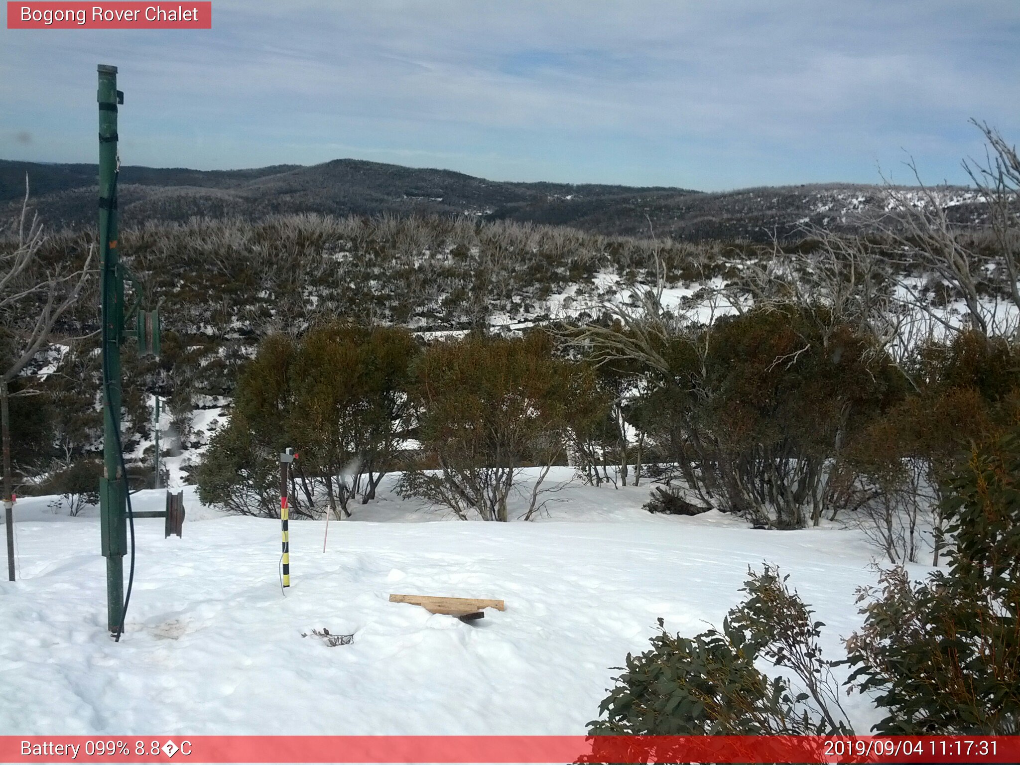 Bogong Web Cam 11:17am Wednesday 4th of September 2019