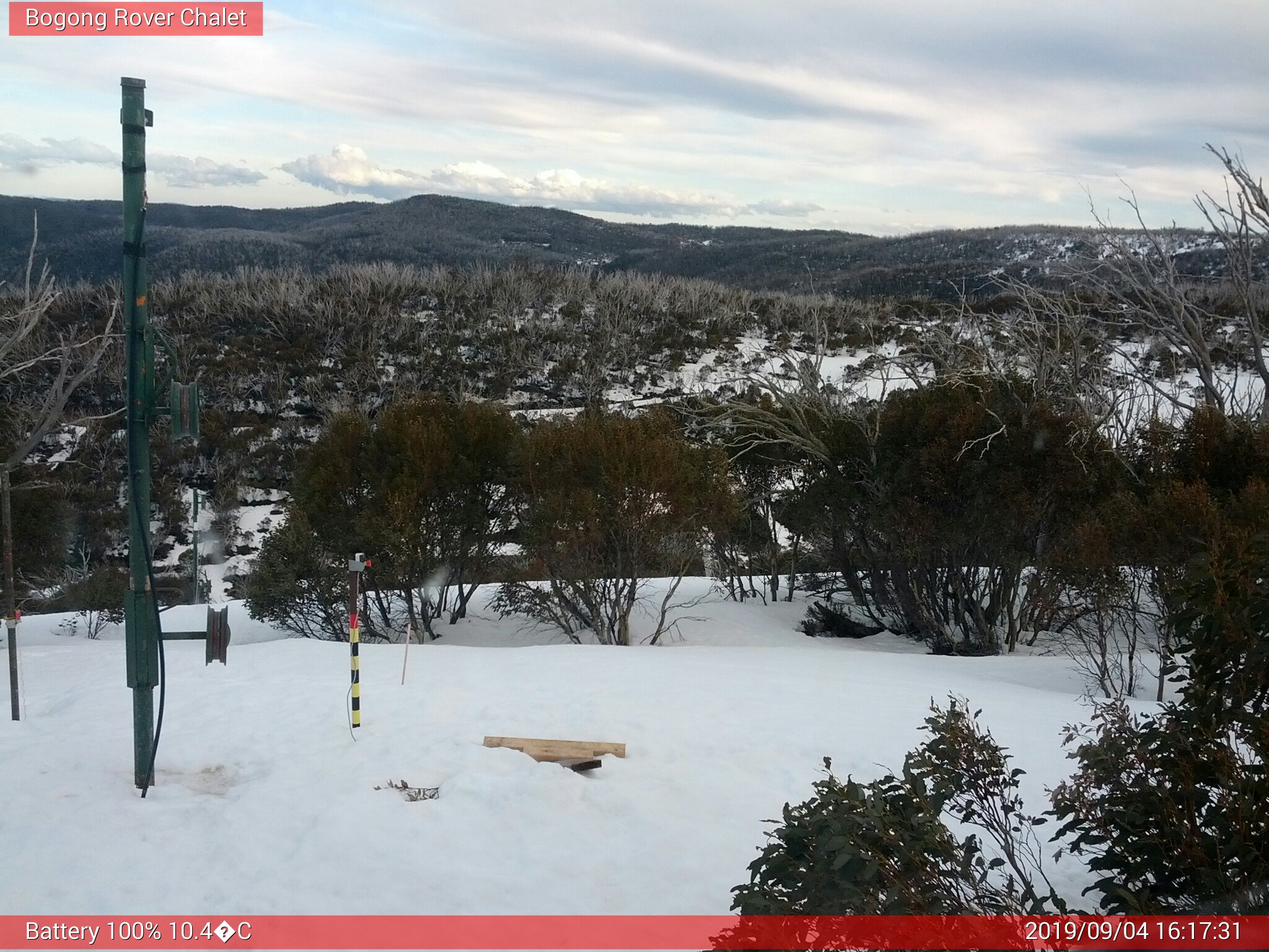 Bogong Web Cam 4:17pm Wednesday 4th of September 2019