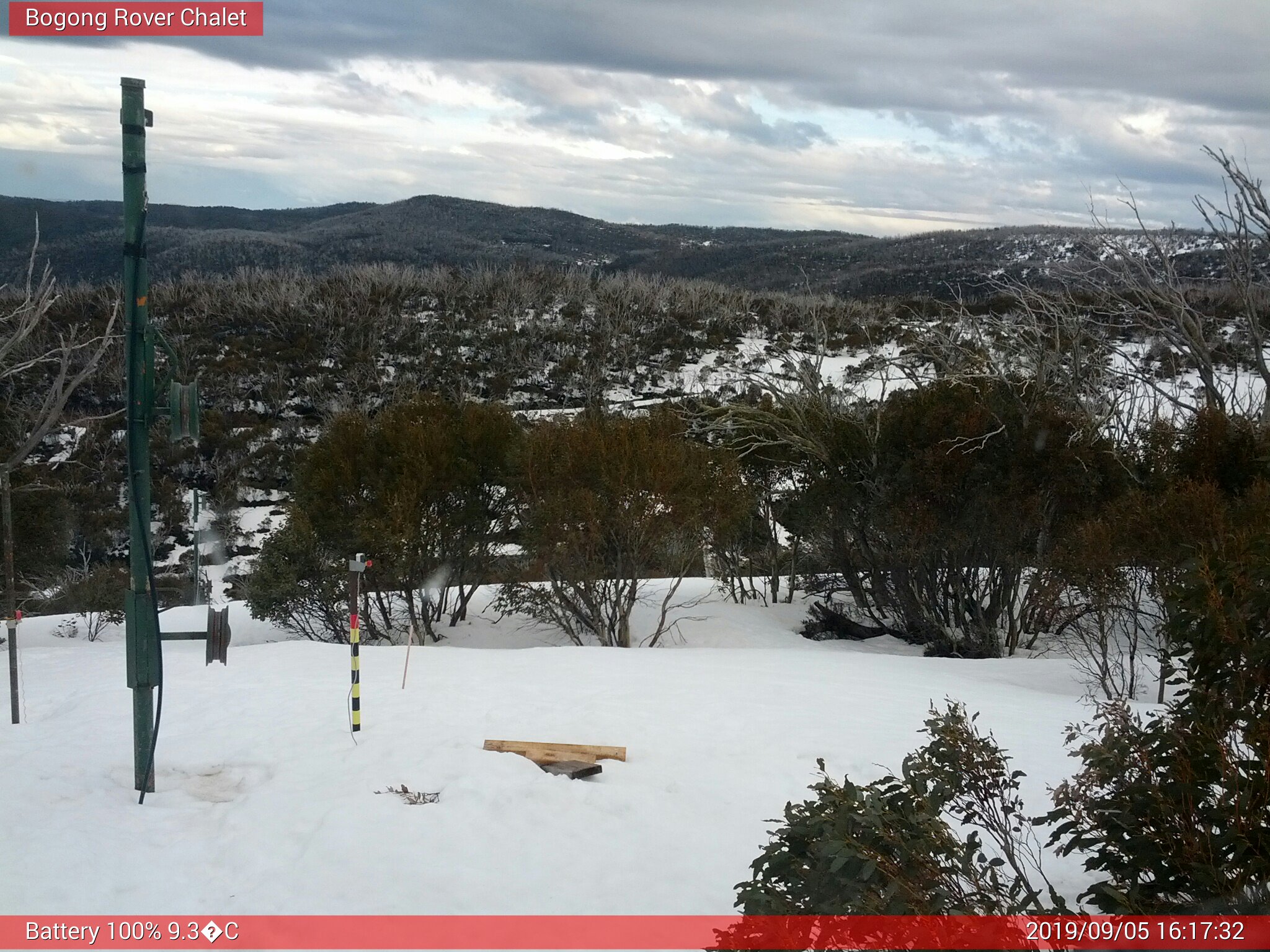 Bogong Web Cam 4:17pm Thursday 5th of September 2019